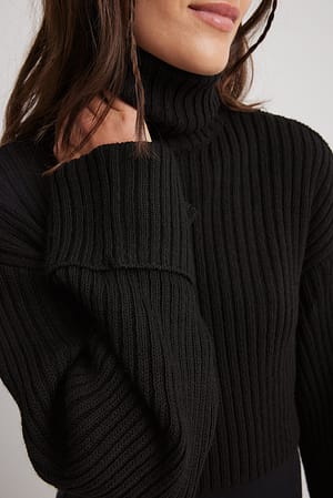 Black Krótki karbowany sweter typu polo
