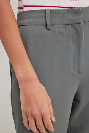 Grey Spodnie garniturowe z prostymi nogawkami ze średnim stanem