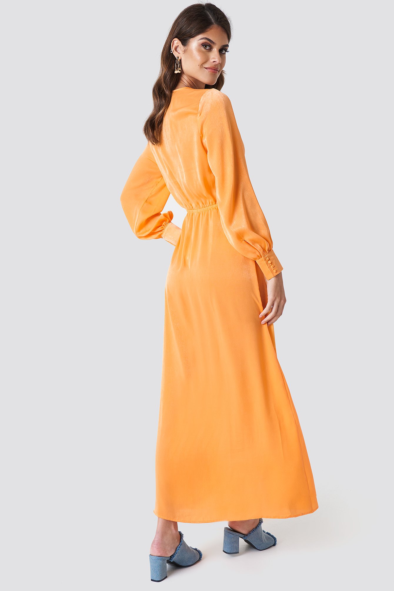 Button hotsell maxi dress