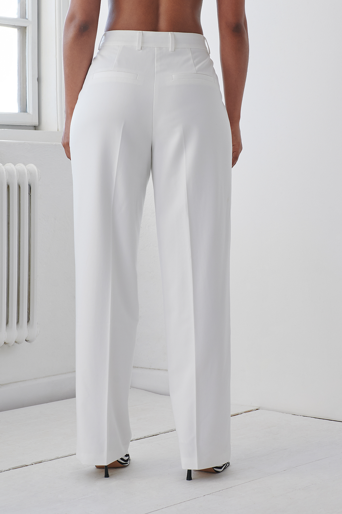 Pleat detail cotton trousers - Women | MANGO OUTLET USA