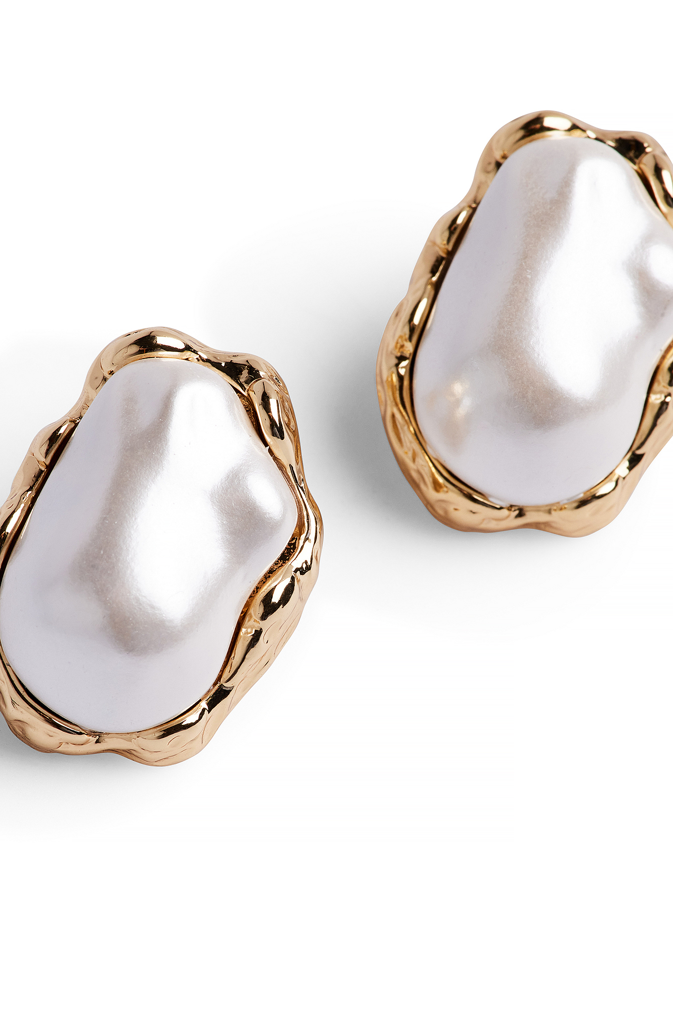 Big Pearl Earrings Gold | NA-KD