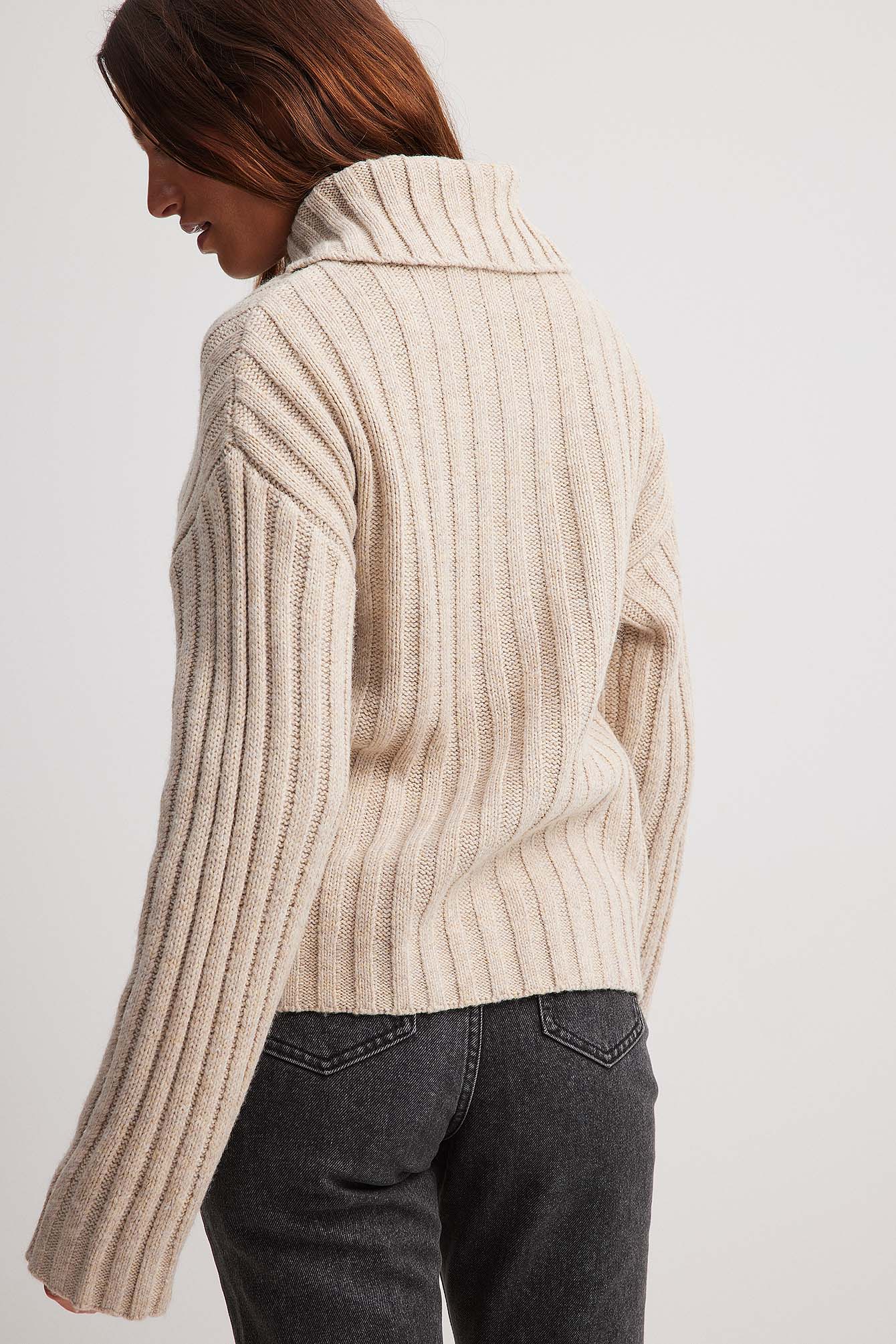 Button Detail Ribbed Knit Pullover - Ready to Wear