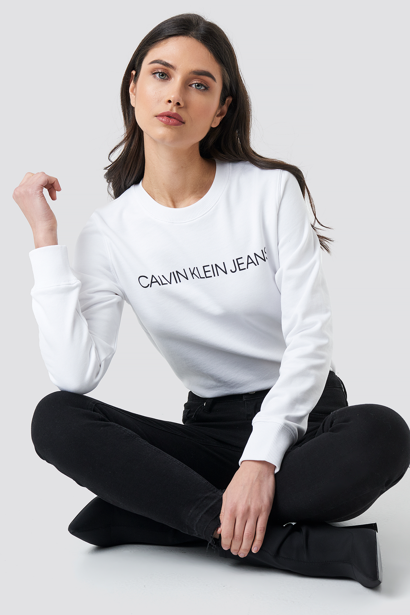 Calvin klein institutional cheap regular crew neck