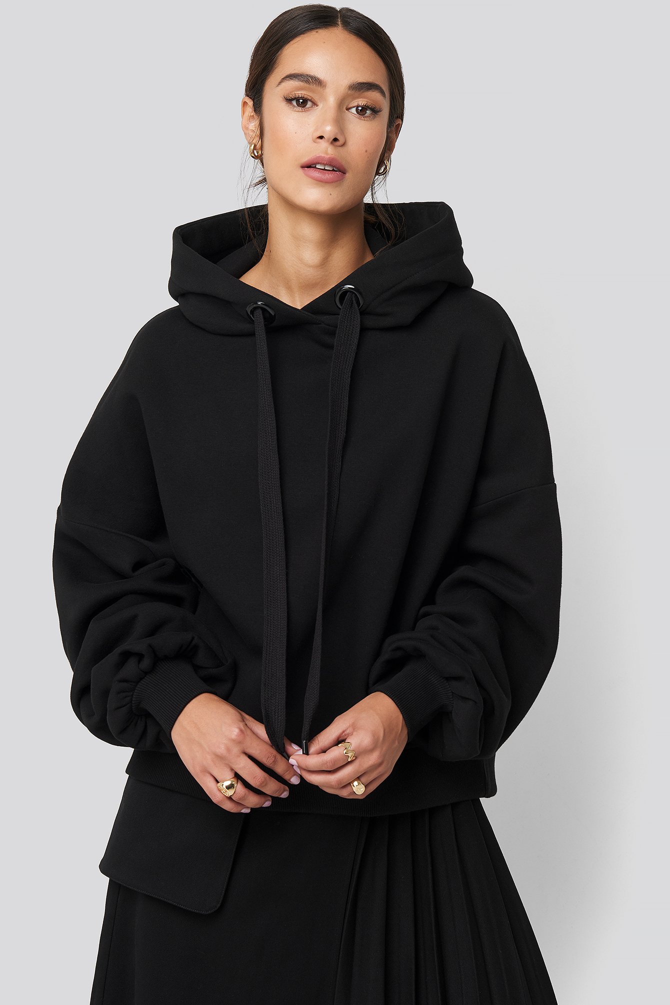 Dropped Shoulder Oversized Hoodie Sort | na-kd.com