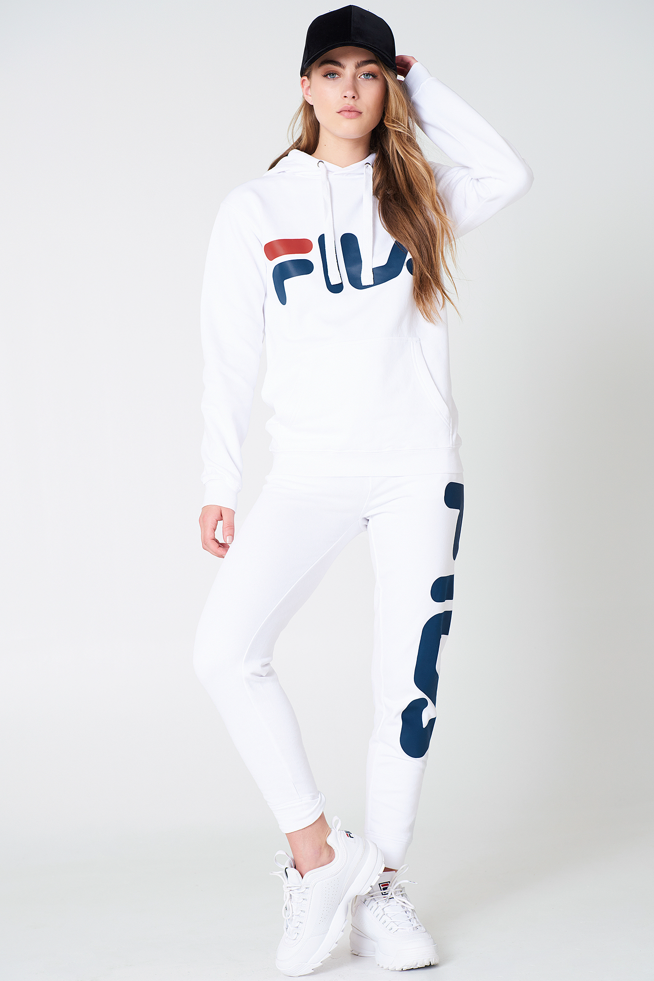 fila white sweatpants