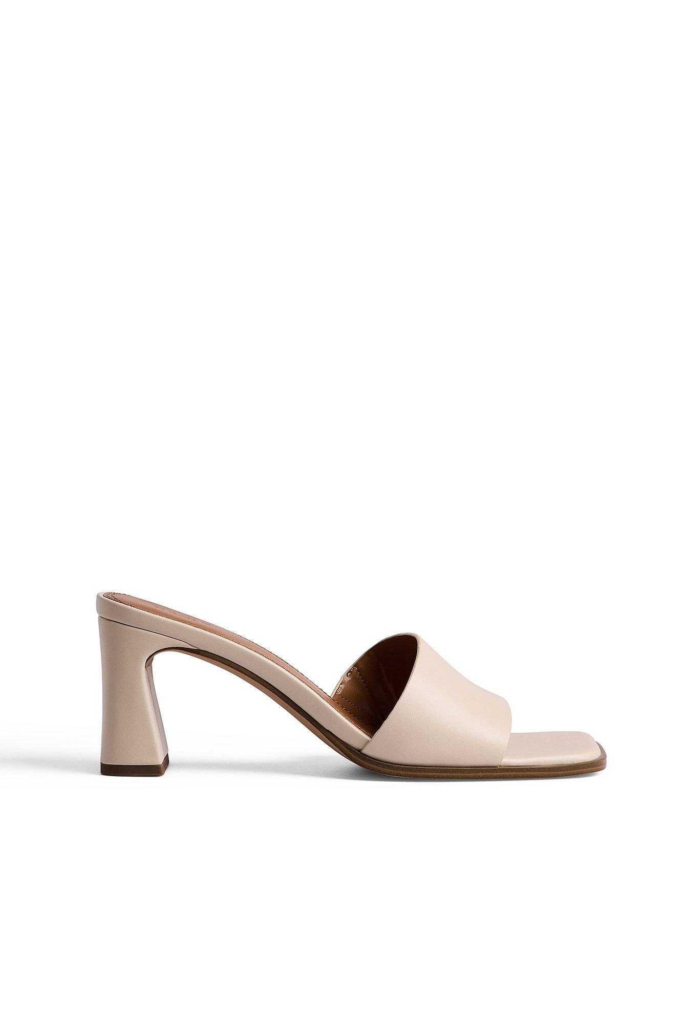 Flared Block Heel Sandals Beige | NA-KD