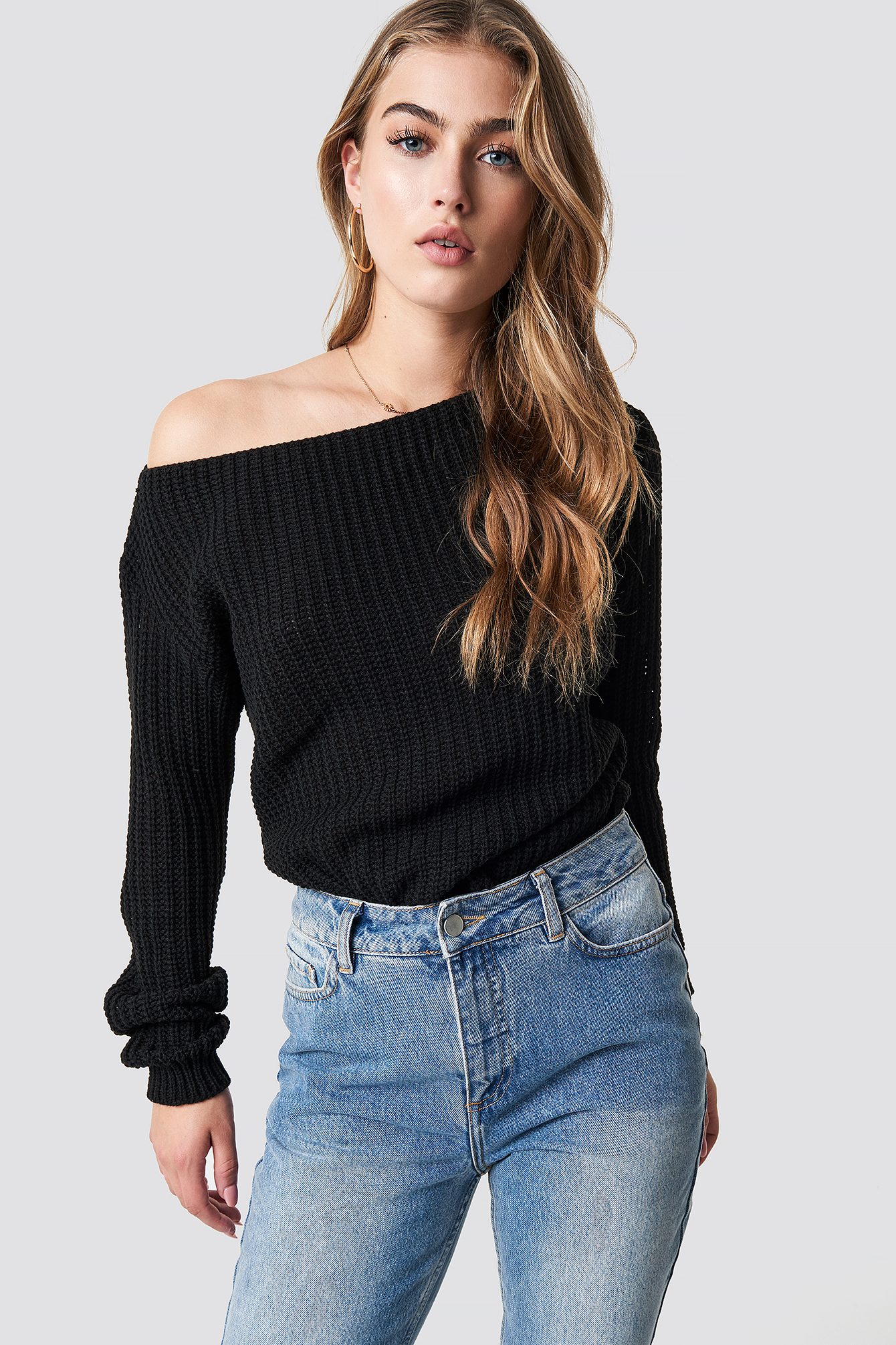 Off Shoulder Knitted Top Black