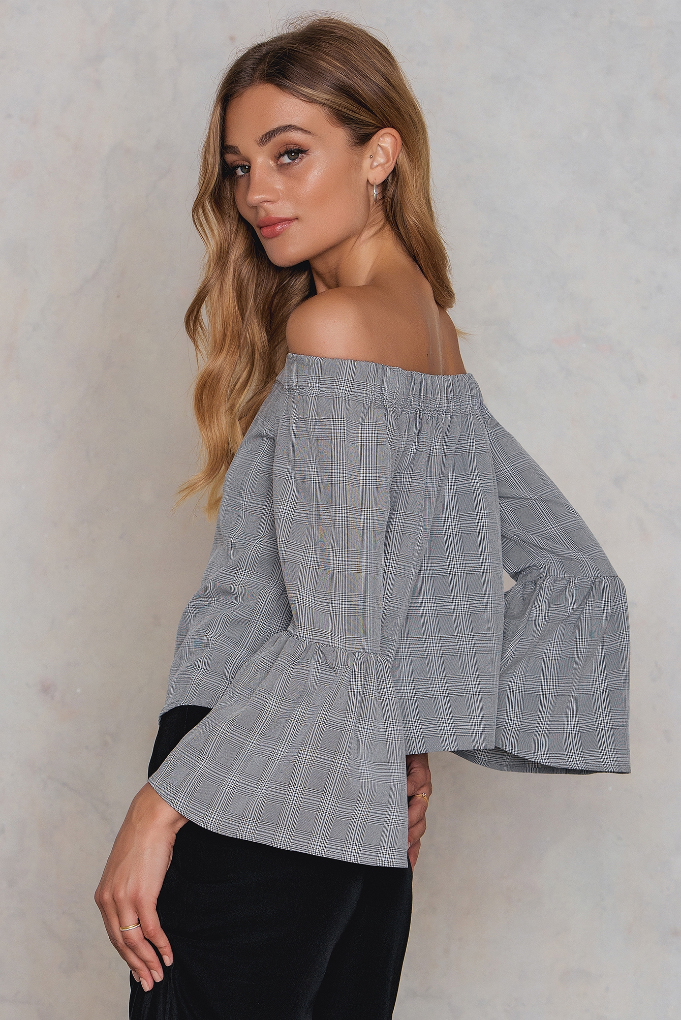 Off Shoulder Smock Top Grå Na