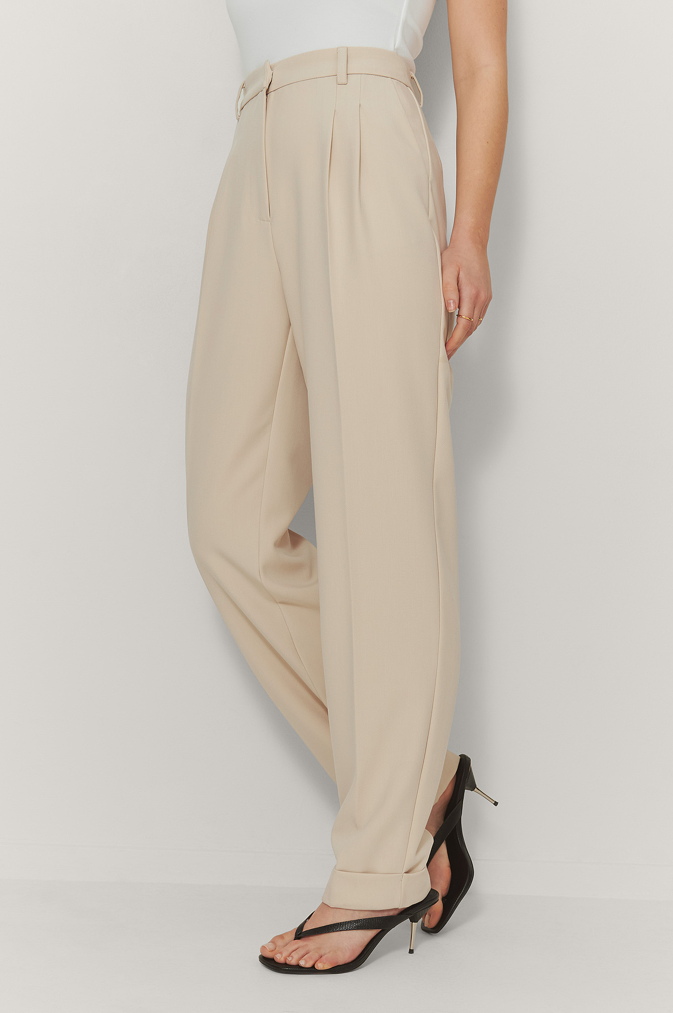 Fold Up Detail Suit Pants Beige | na-kd.com