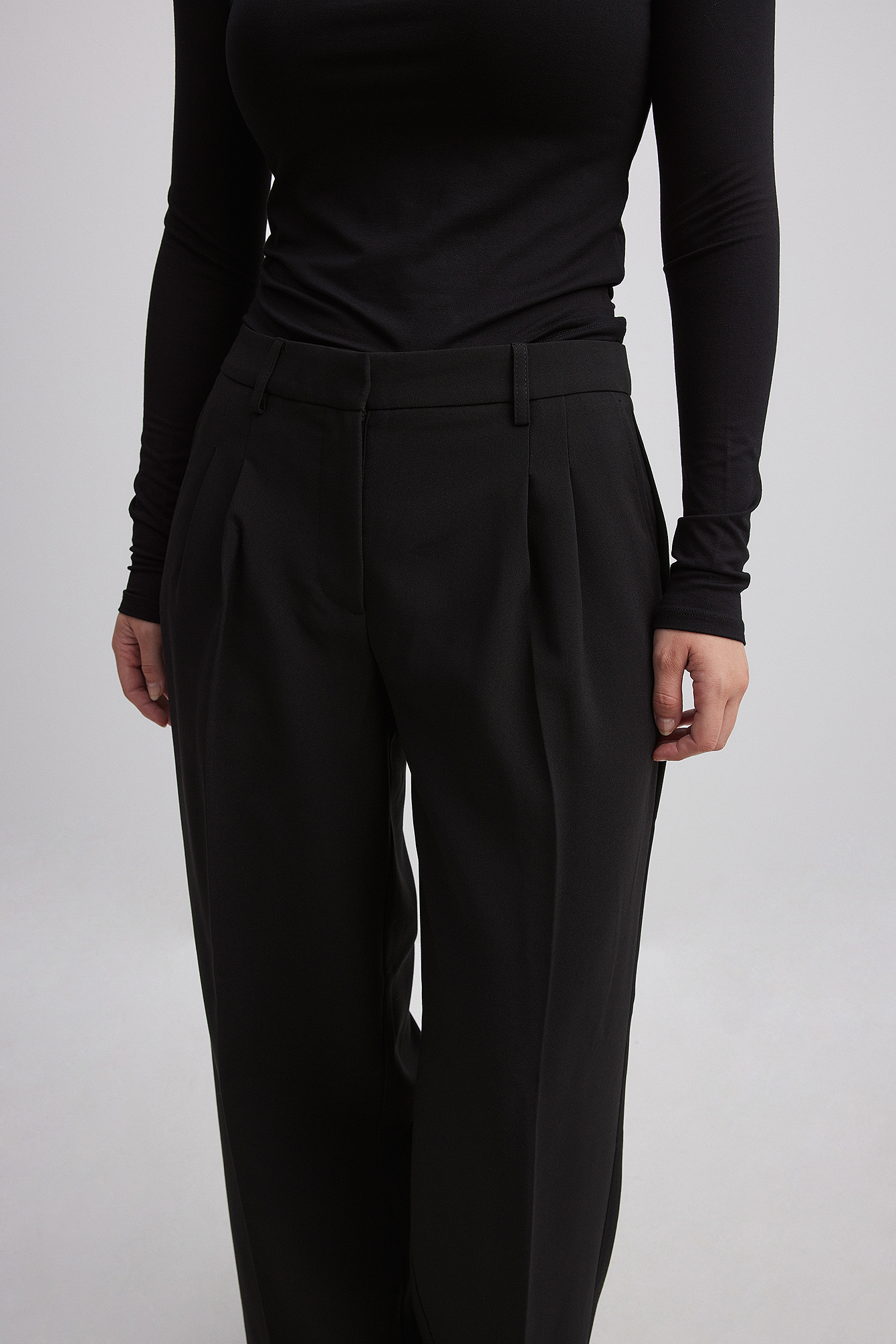 JustFab Women's Dress Pants BLACK - Black Belted Crop High-Waist Trousers -  Women - Yahoo Shopping