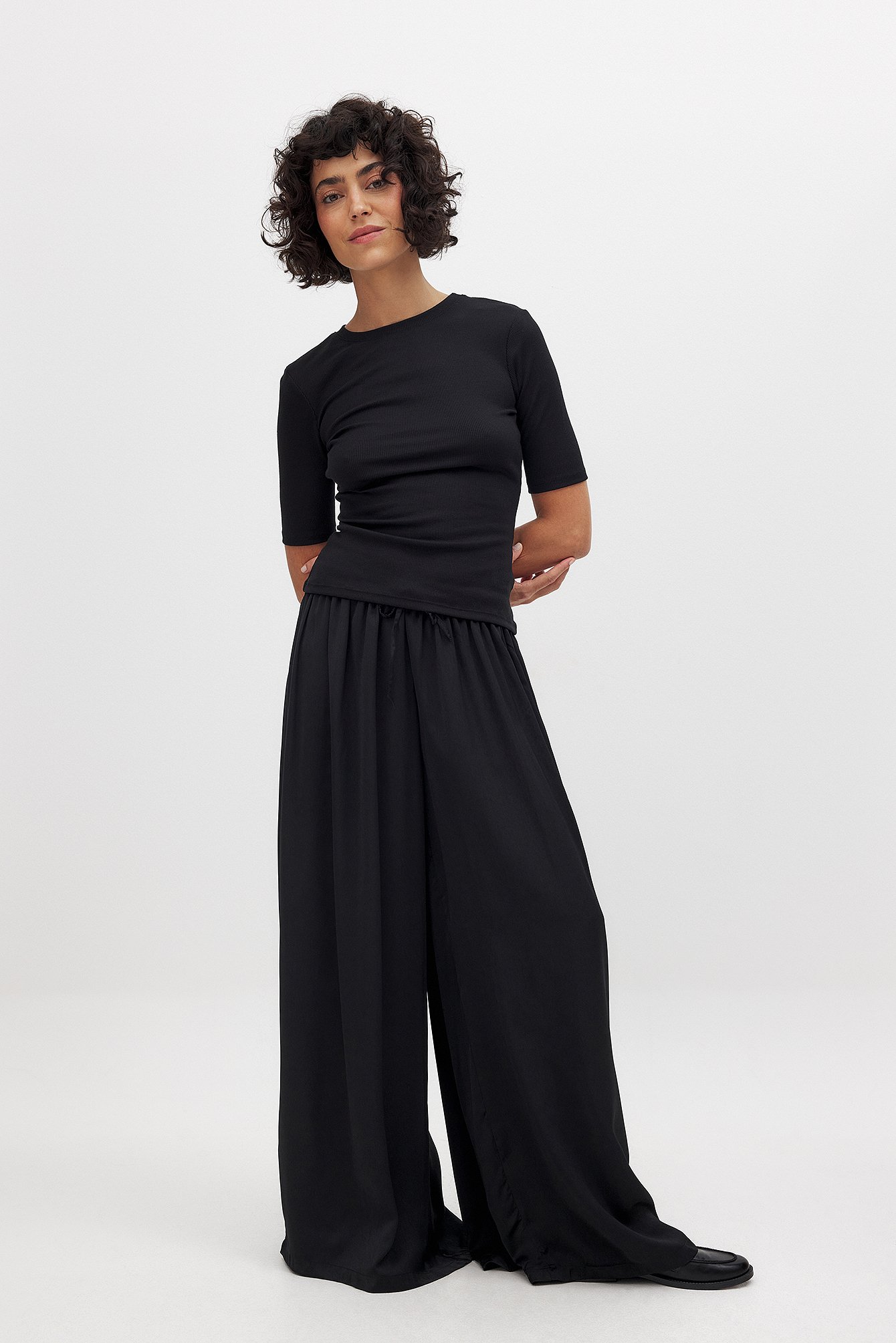 NA-KD High Waist Wide Leg Pants - High Waisted Trousers - Black - EU 32 - NA-KD / NAKD