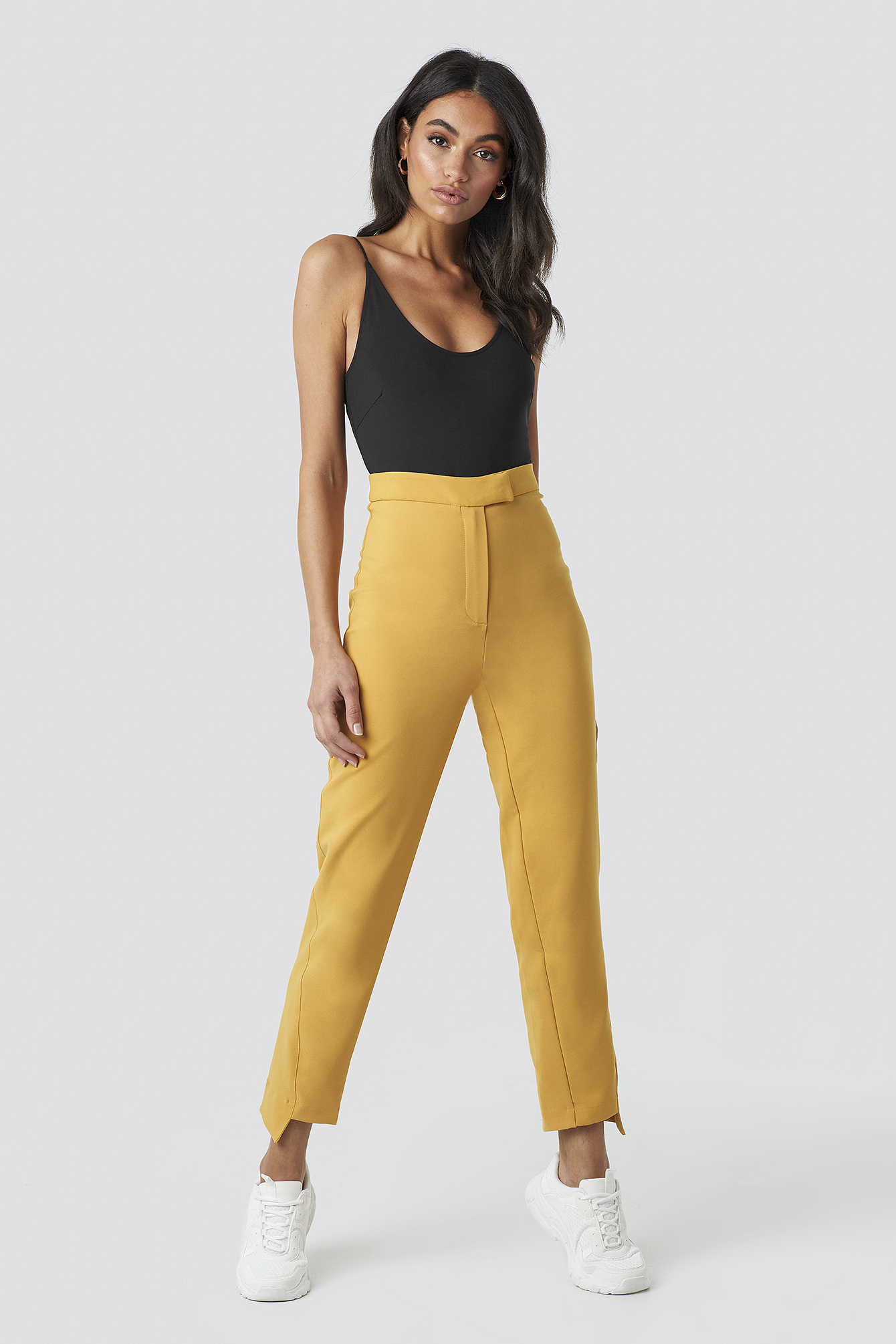 asymmetrical-hem-suit-pants-gelb-na-kd