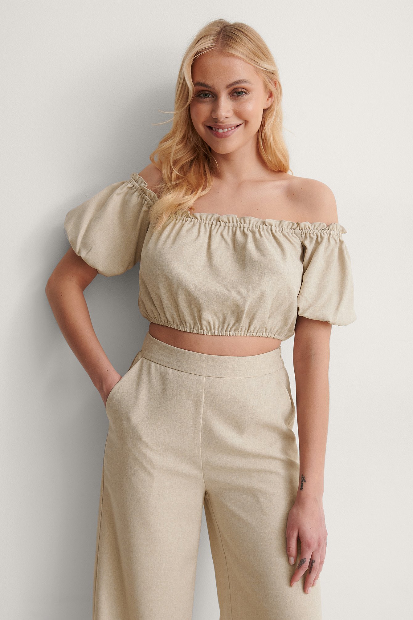 Puffy off shoulder top hot sale