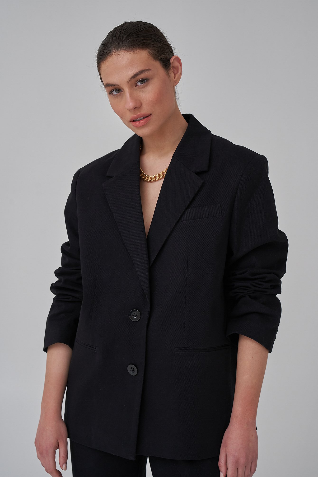 Josephine Chaus blazer  Blazer, Black blazers, Fitted blazer