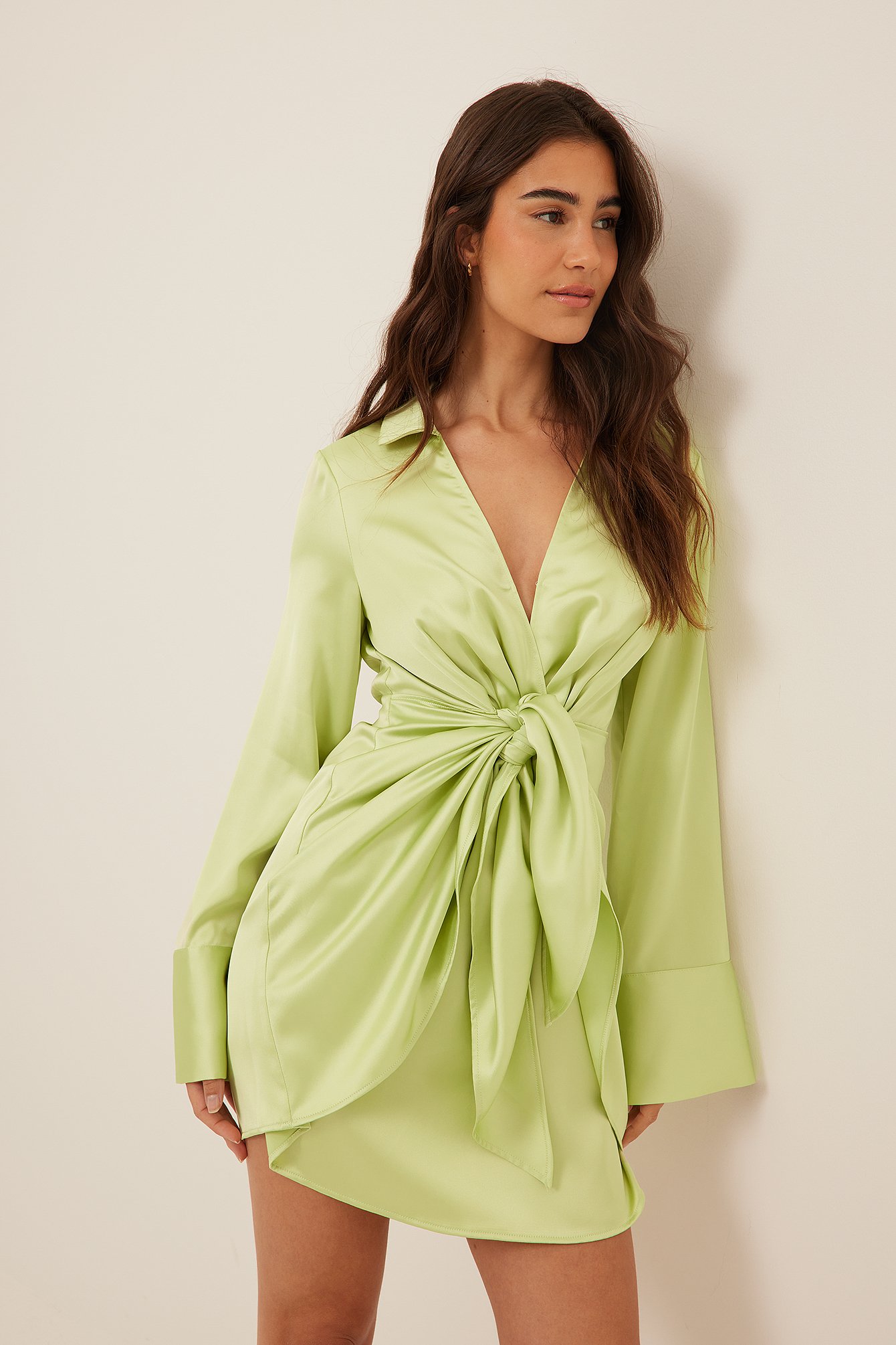 Green Shirt Knot Mini NA-KD Dress | Detail