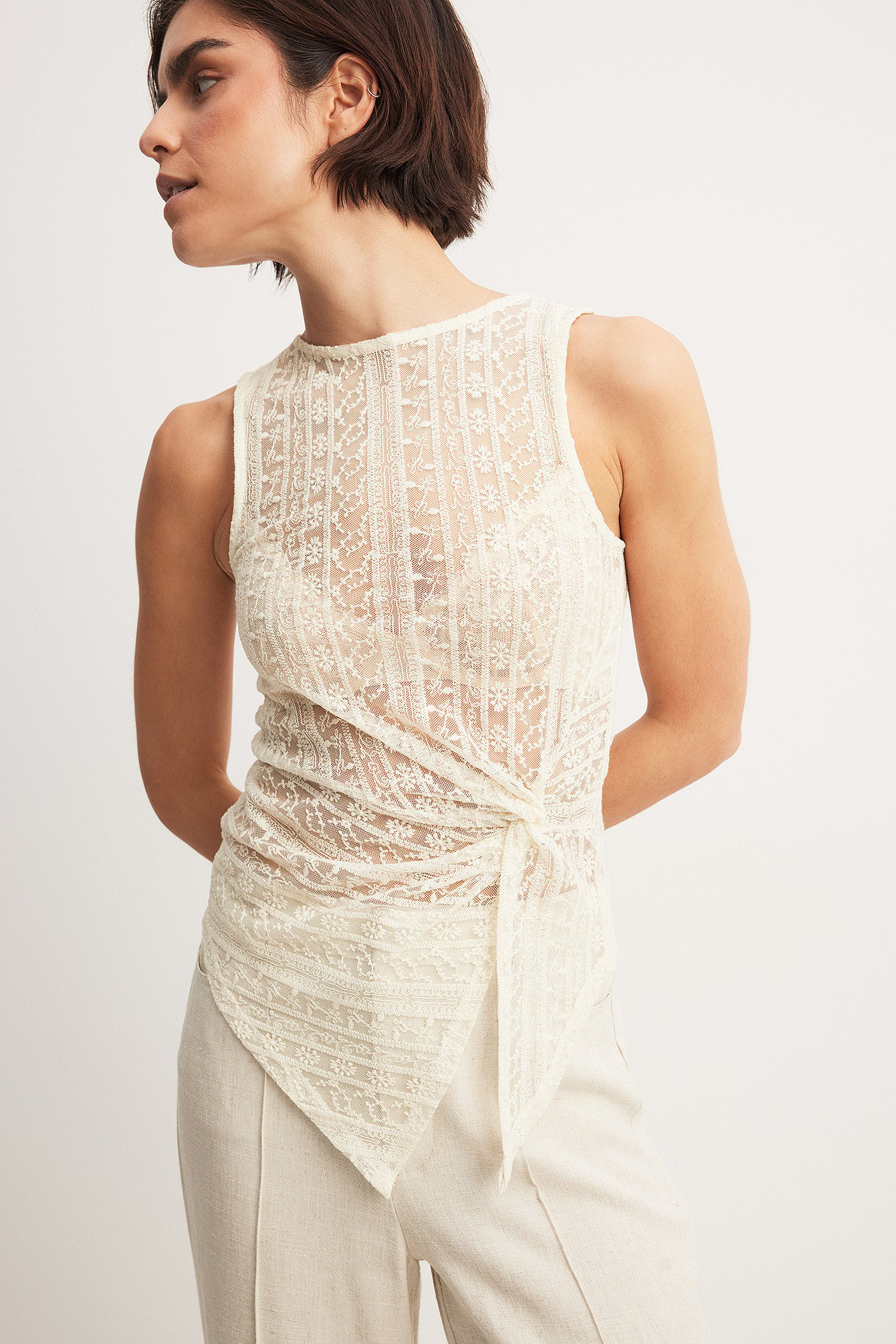 Lace Twist Top - Offwhite