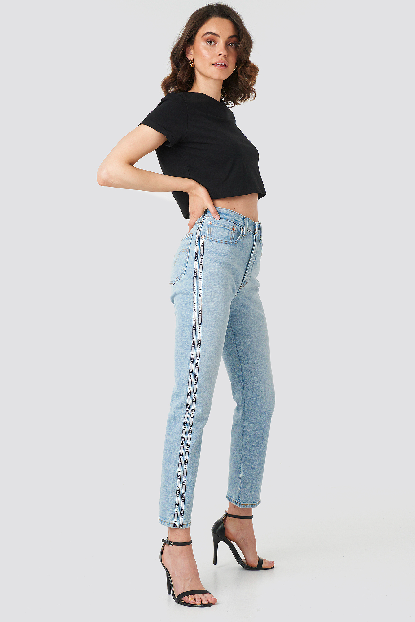 levi's cropped jeans 501