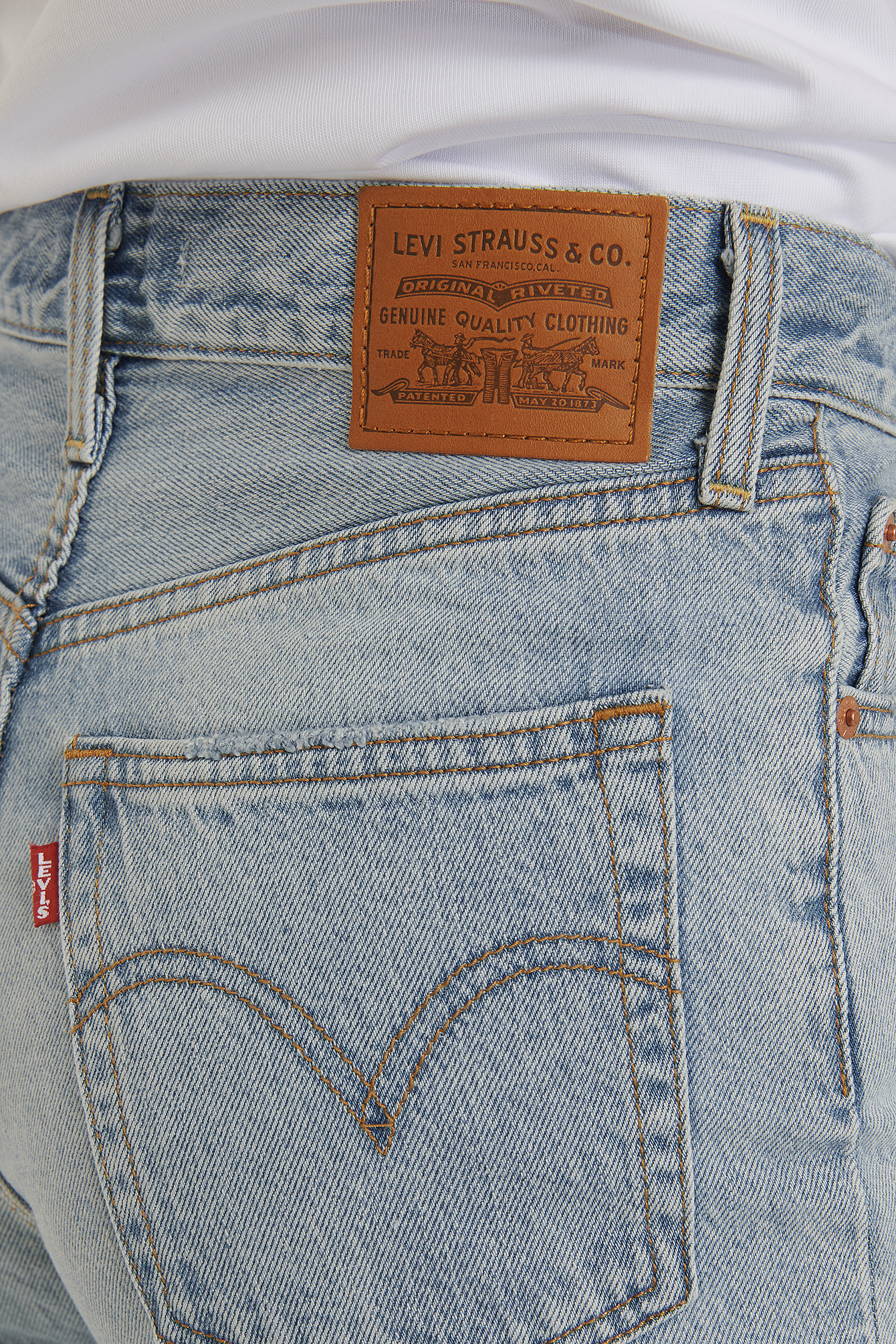 ribcage straight ankle blue levi's