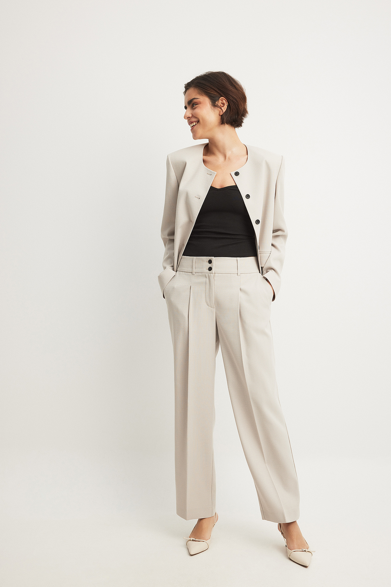 Beige Oversized Pantsuit for Women, Beige Formal Pants Suit for Business  Women, Formal Pantsuit for Women in Men's Style -  Finland