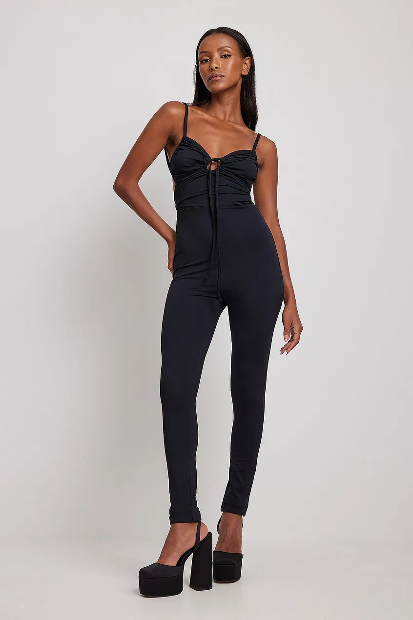 How to style a jumpsuit for a party - Quora