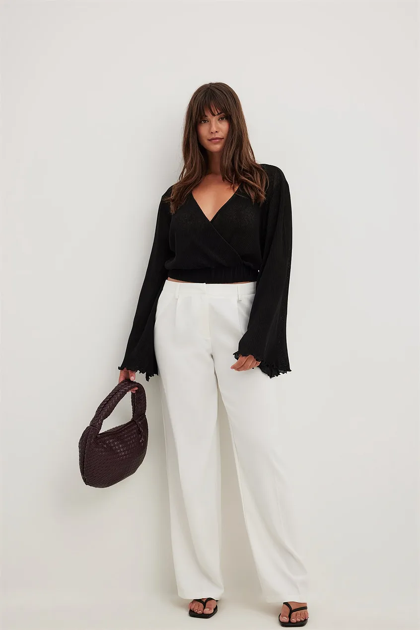 What To Wear With Wide-Leg Trousers