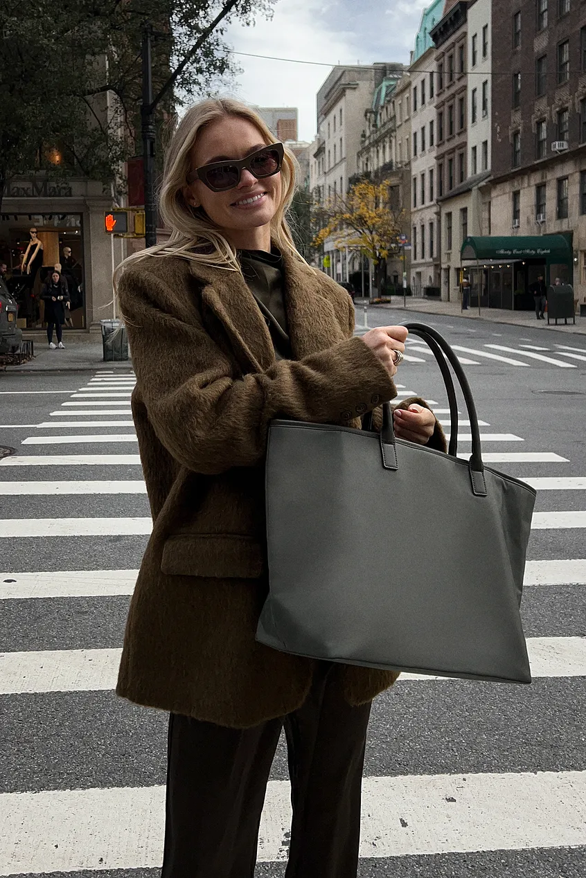 sac cabas, femme, luxe - sac porté épaule, cabas, tendance, mode, vert