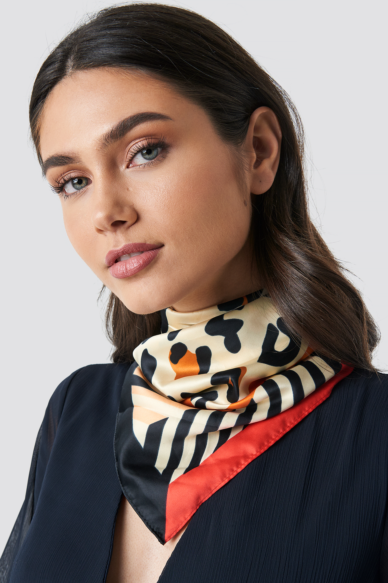 Neck scarf