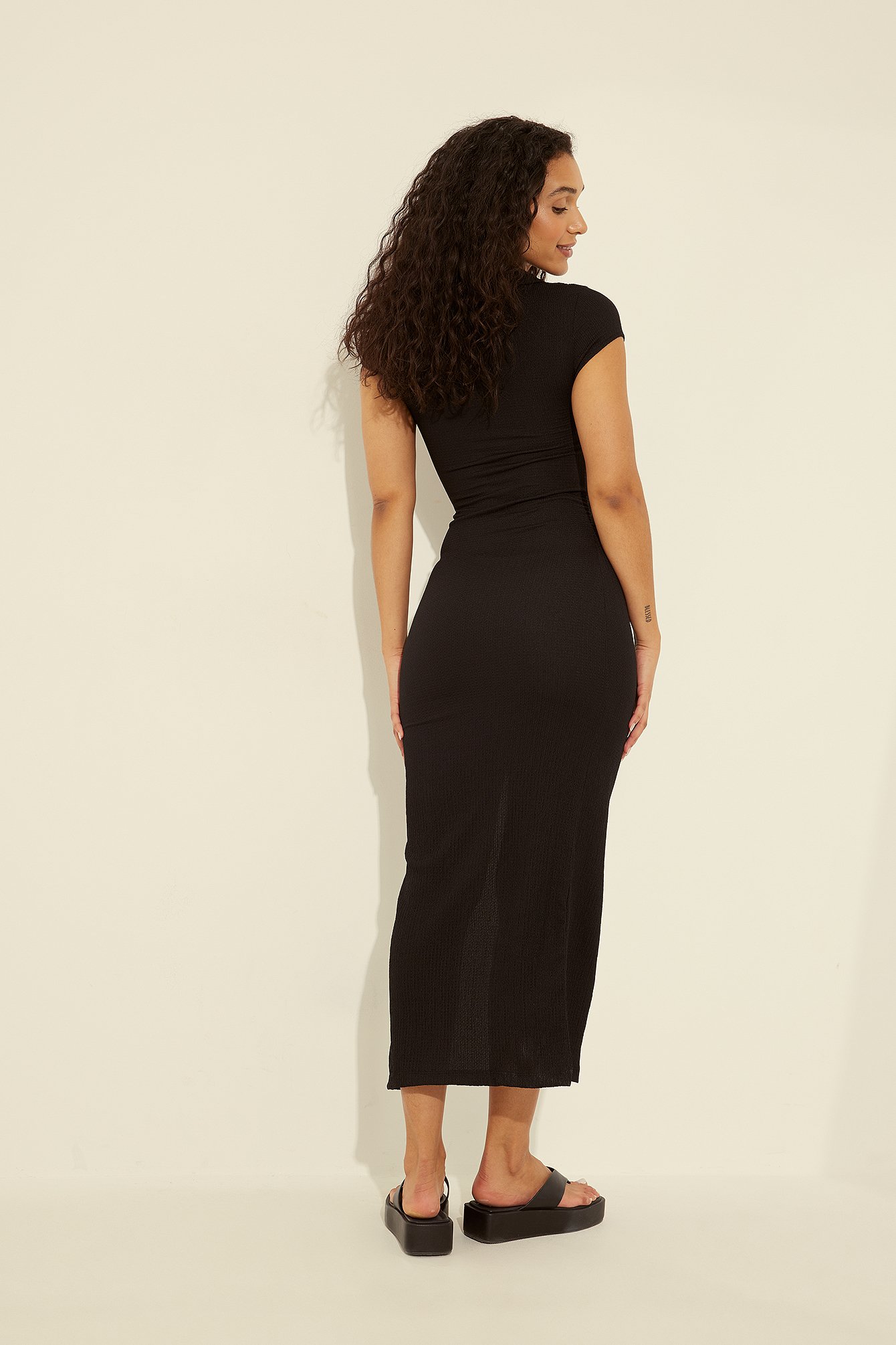 Button Detailed Maxi Dress Black | na-kd.com