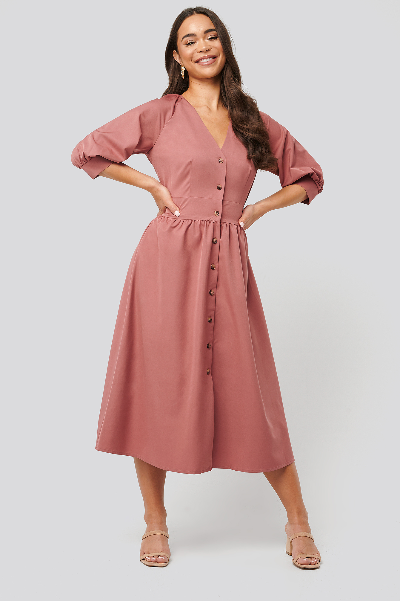 belted balloon sleeve dress