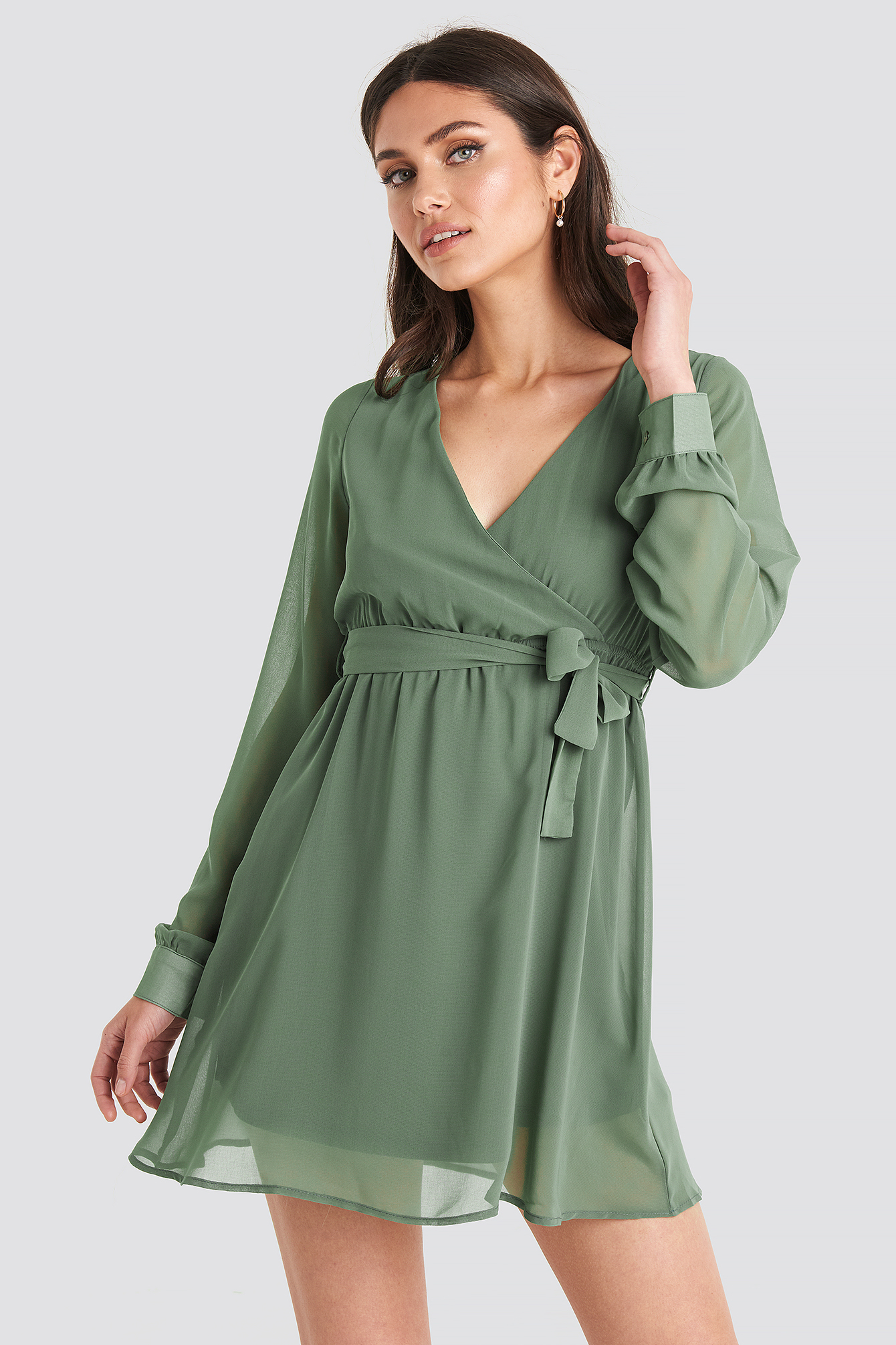 Chiffon Wrap Mini Dress Green | na-kd.com