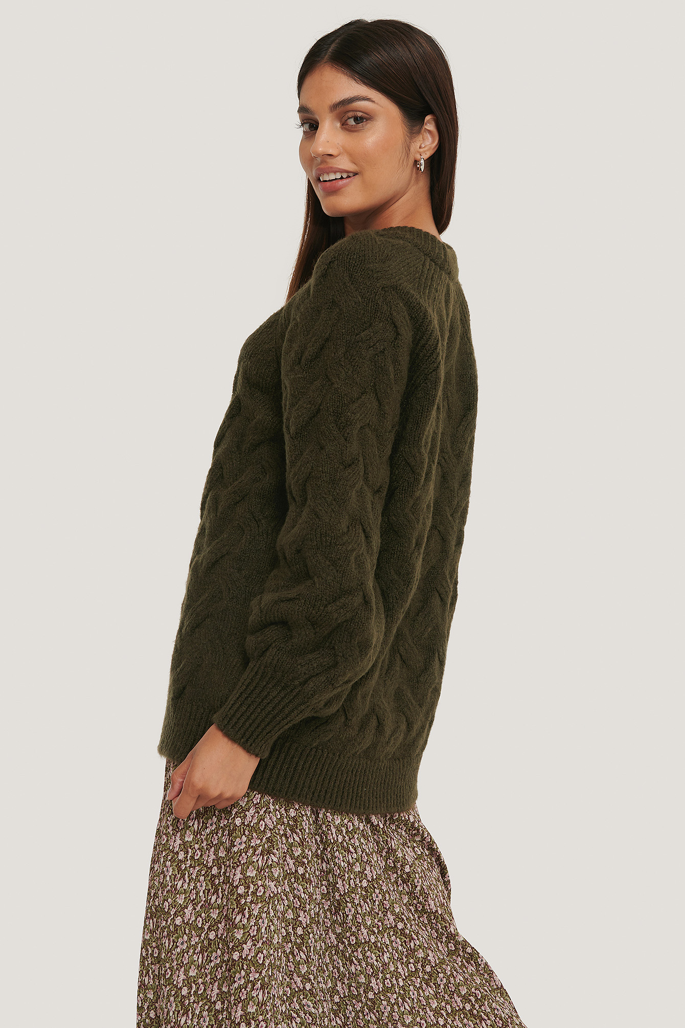 Chunky Cable Knitted Sweater Dark Green