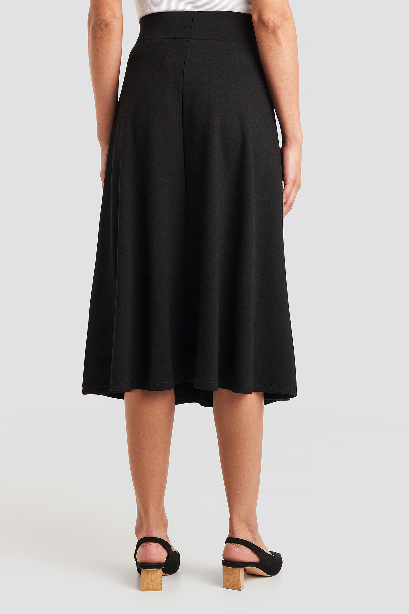 Calvin Klein Chiffon Lined Black Skirt Midi