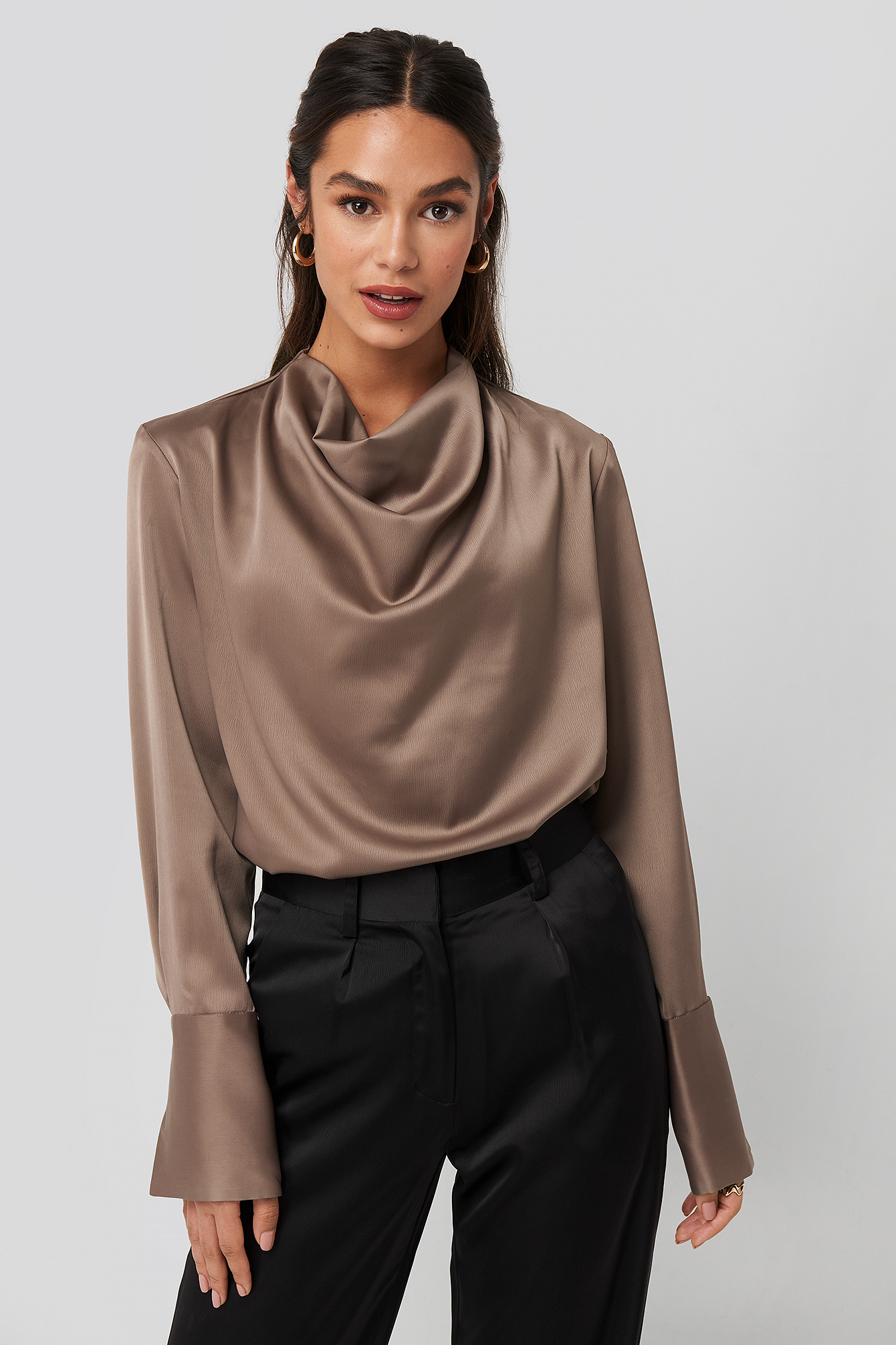 Cowl Neck Satin Blouse Braun Na 4471