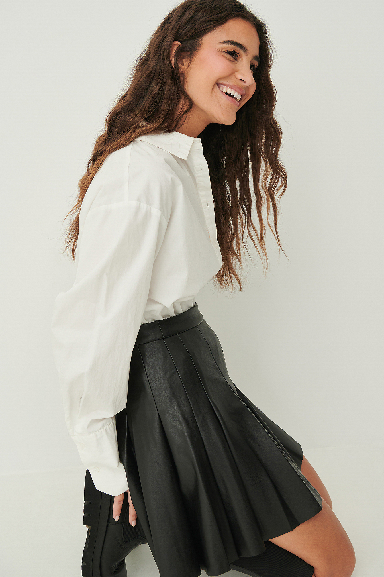 Darted PU Mini Skirt Black | NA-KD