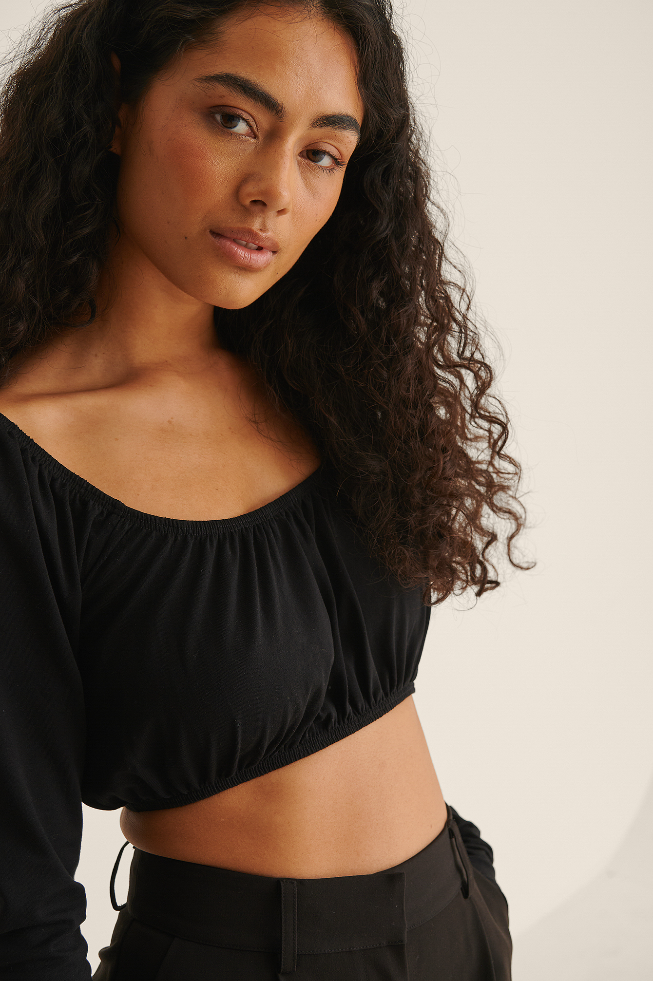 Elastic Neck Detail Crop Top Black | NA-KD