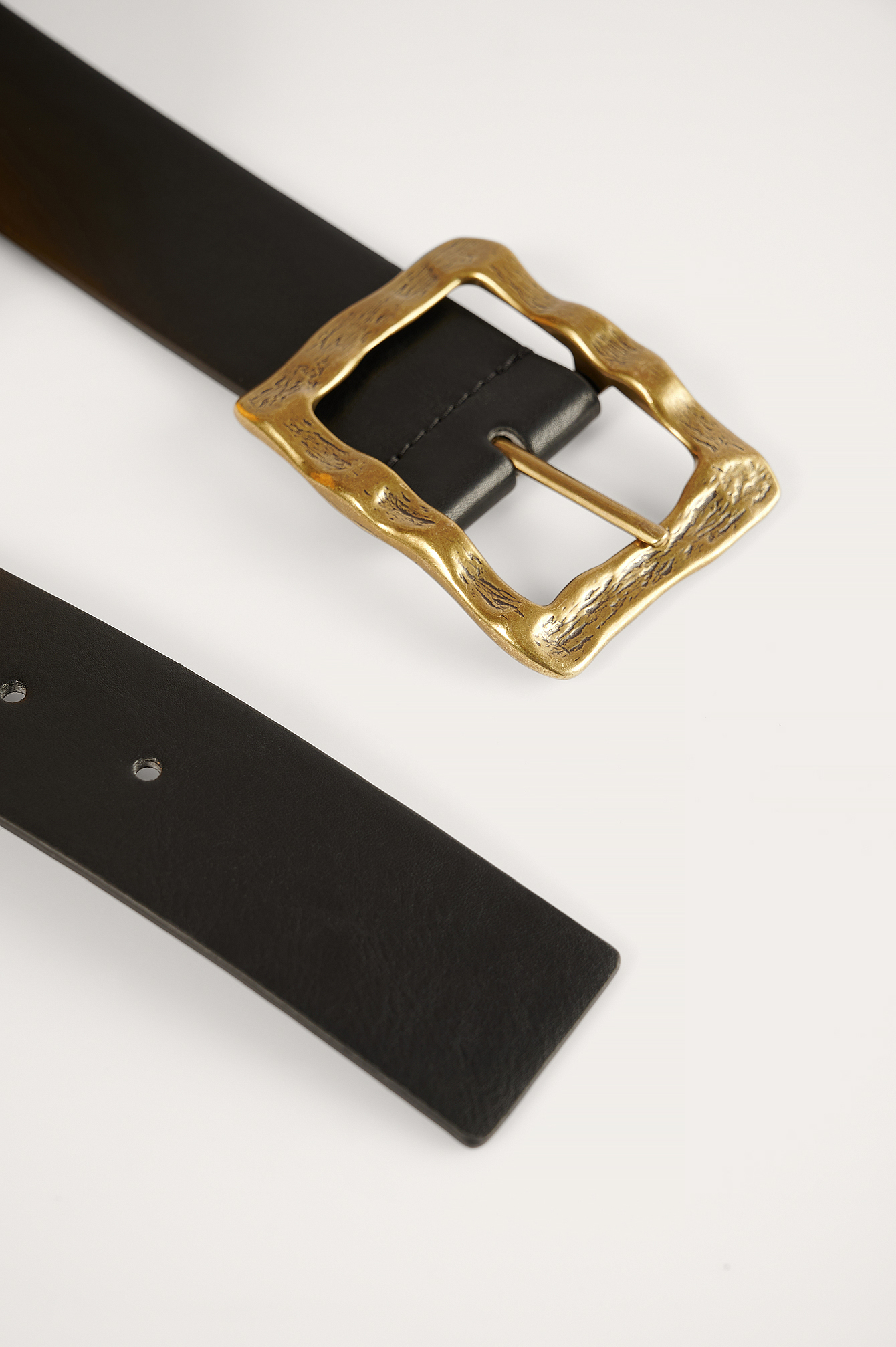 Hammered Buckle Belt Black | na-kd.com