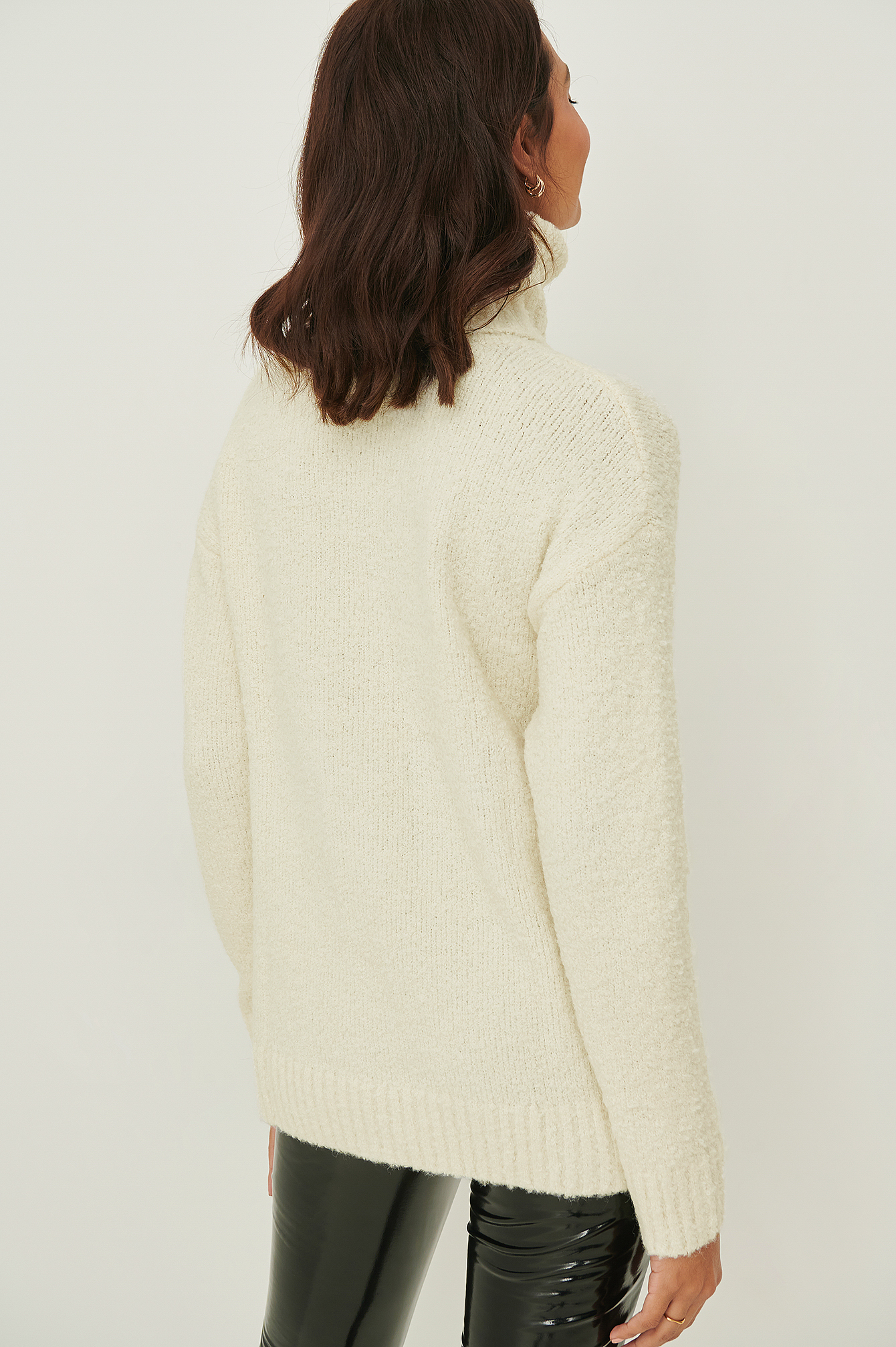 High Neck Fluffy Knitted Sweater Offwhite | na-kd.com