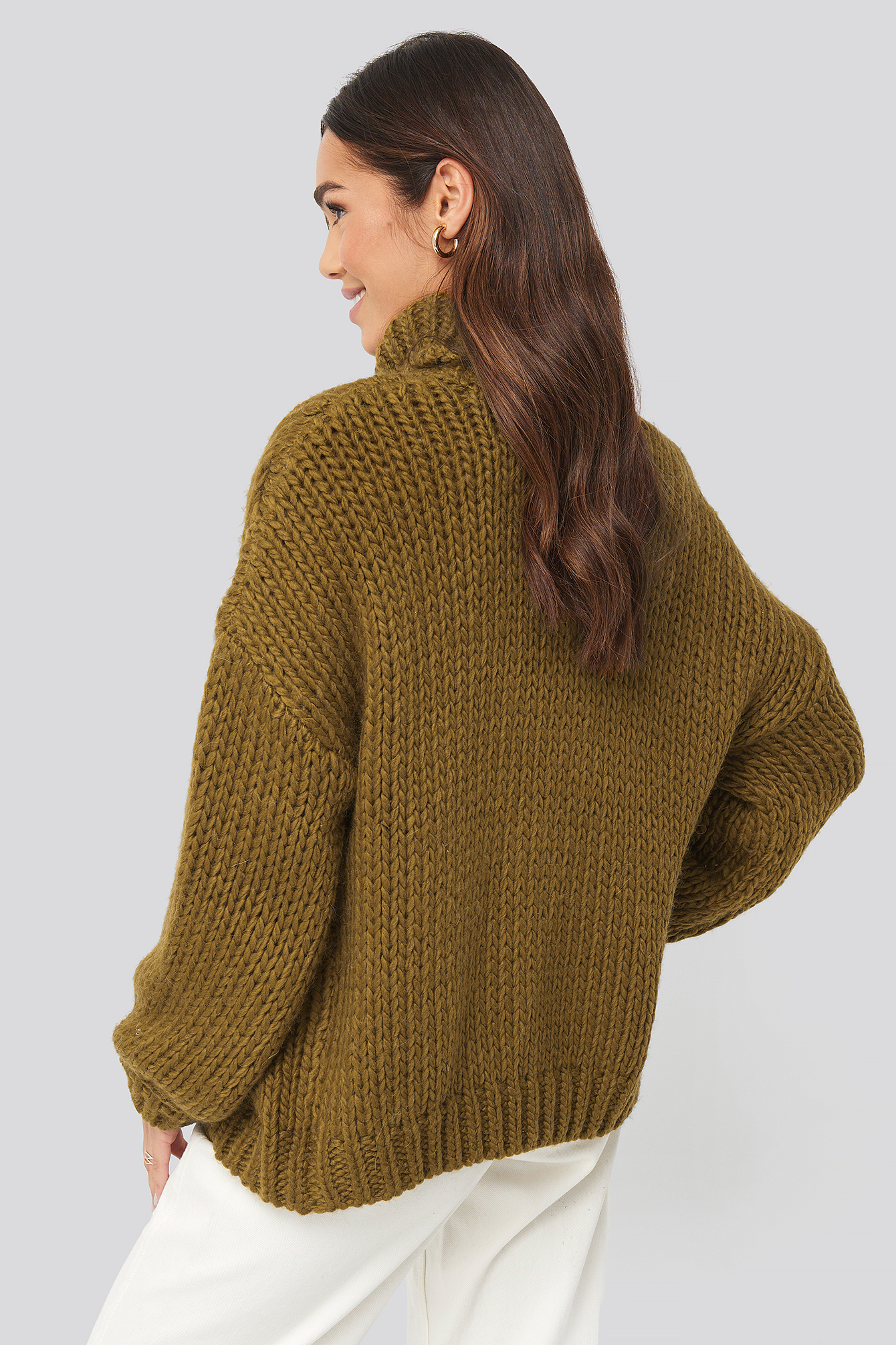 Wool Blend High Neck Heavy Cable Knitted Sweater Verde Na