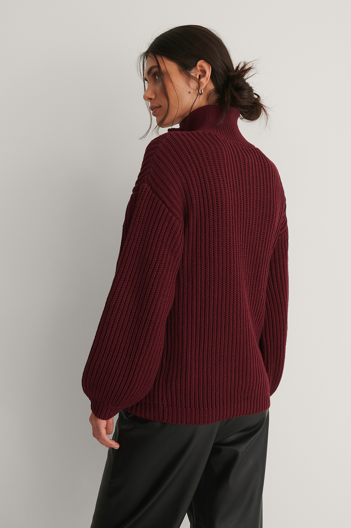 Organic High Neck Zipped Knitted Sweater Burgundy