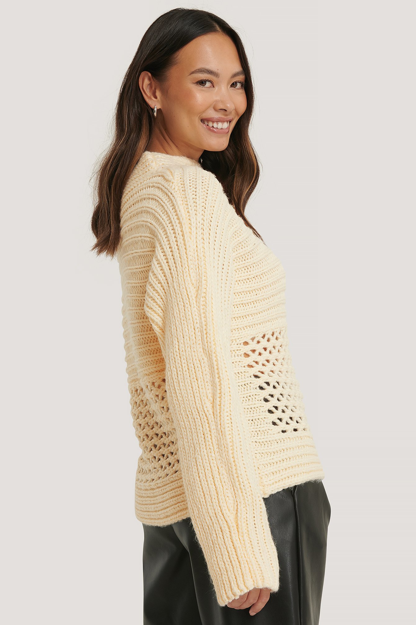 Hole Detail Knitted Sweater Offwhite | na-kd.com