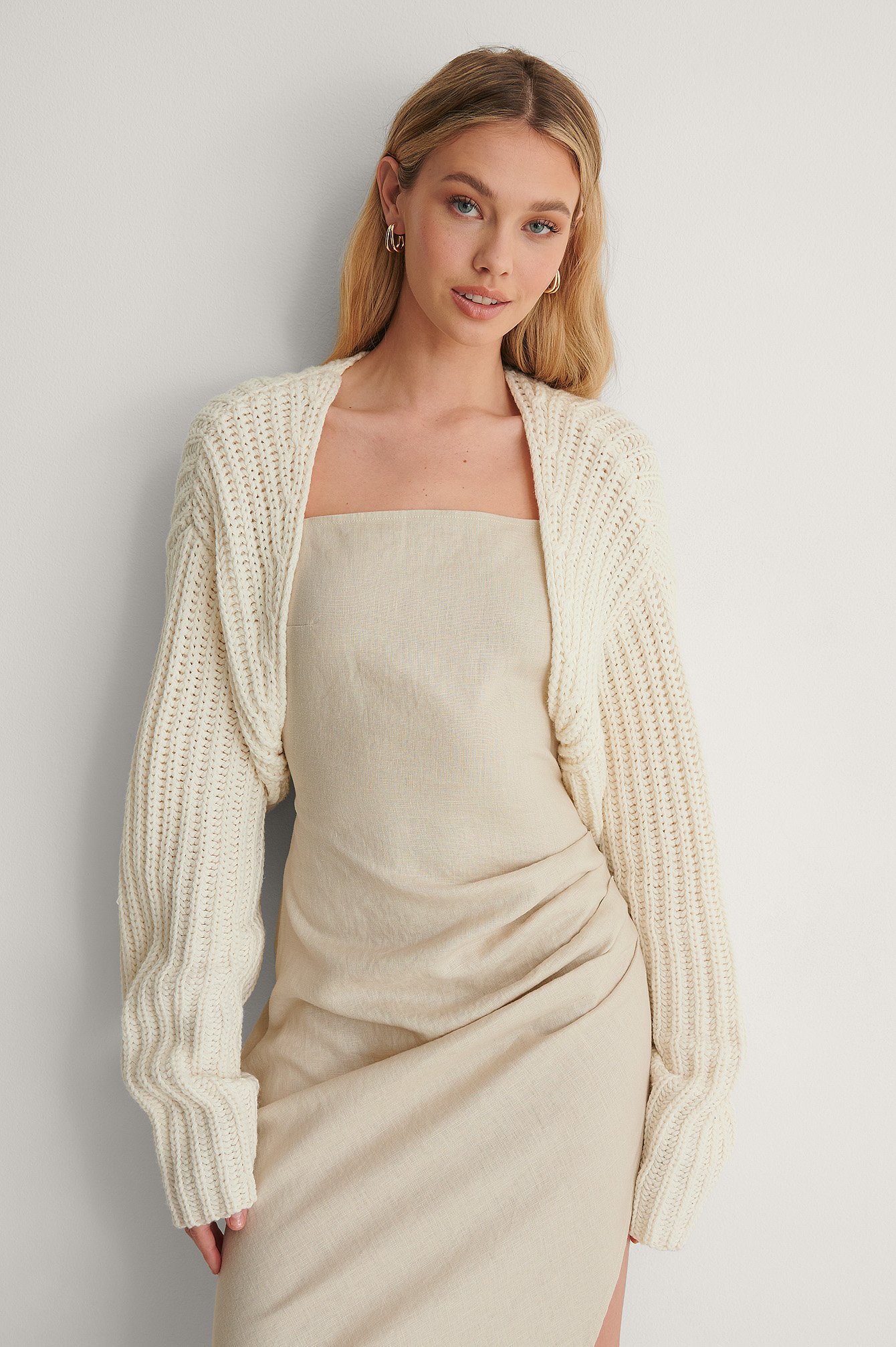 Recycled Knitted Bolero Cardigan Offwhite | NA-KD