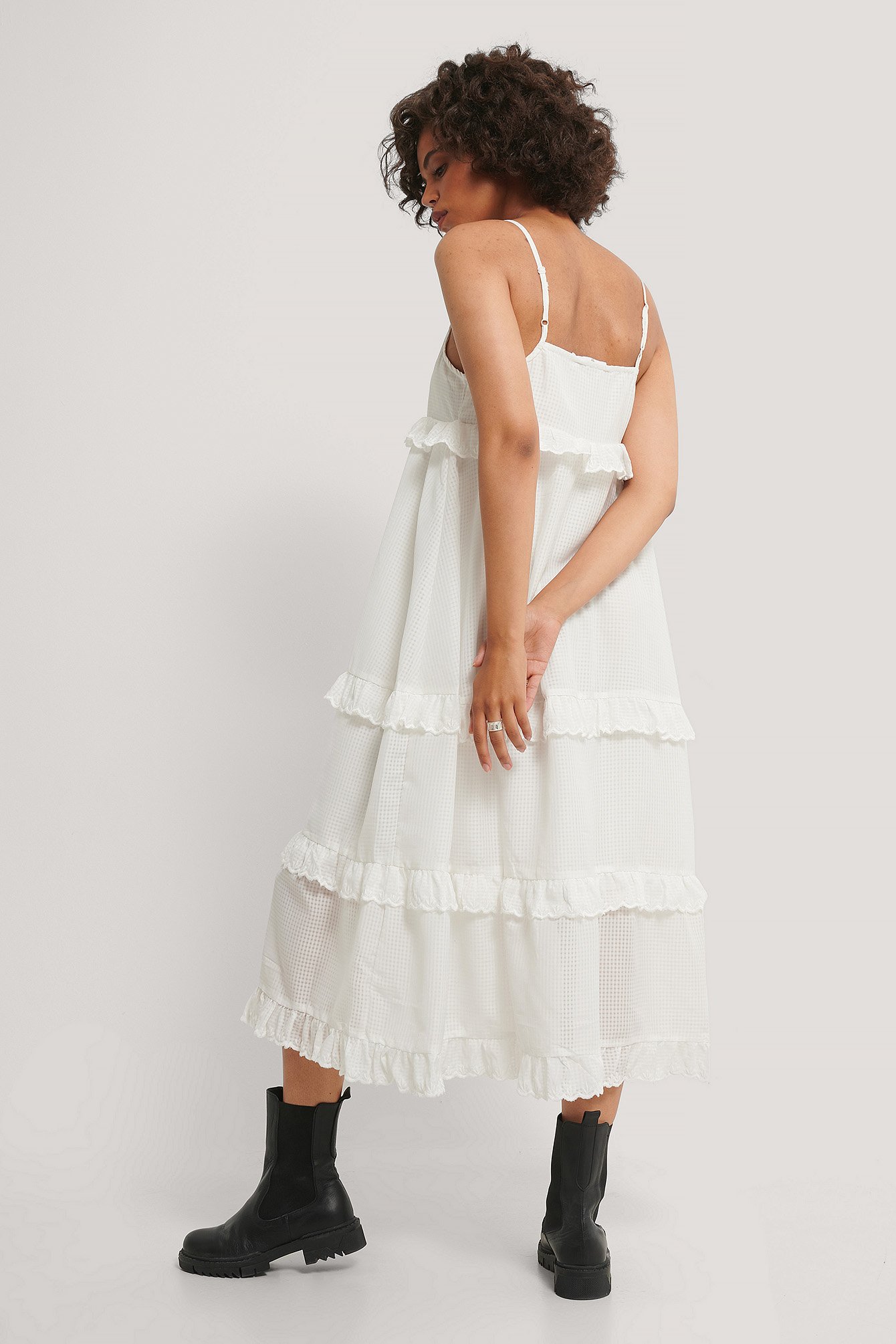 frill layered dress