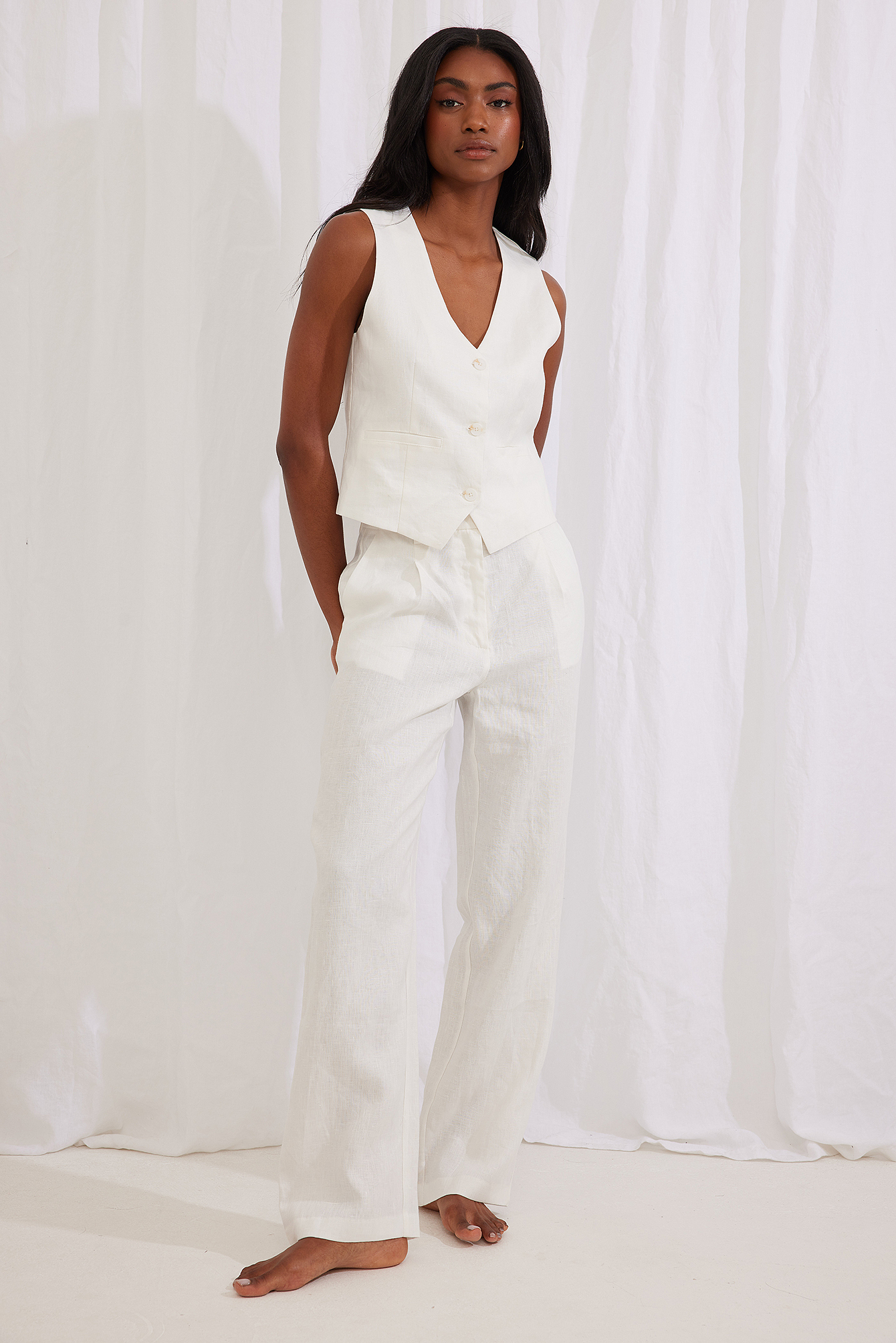 Linen blend trousers - White - Women - Gina Tricot