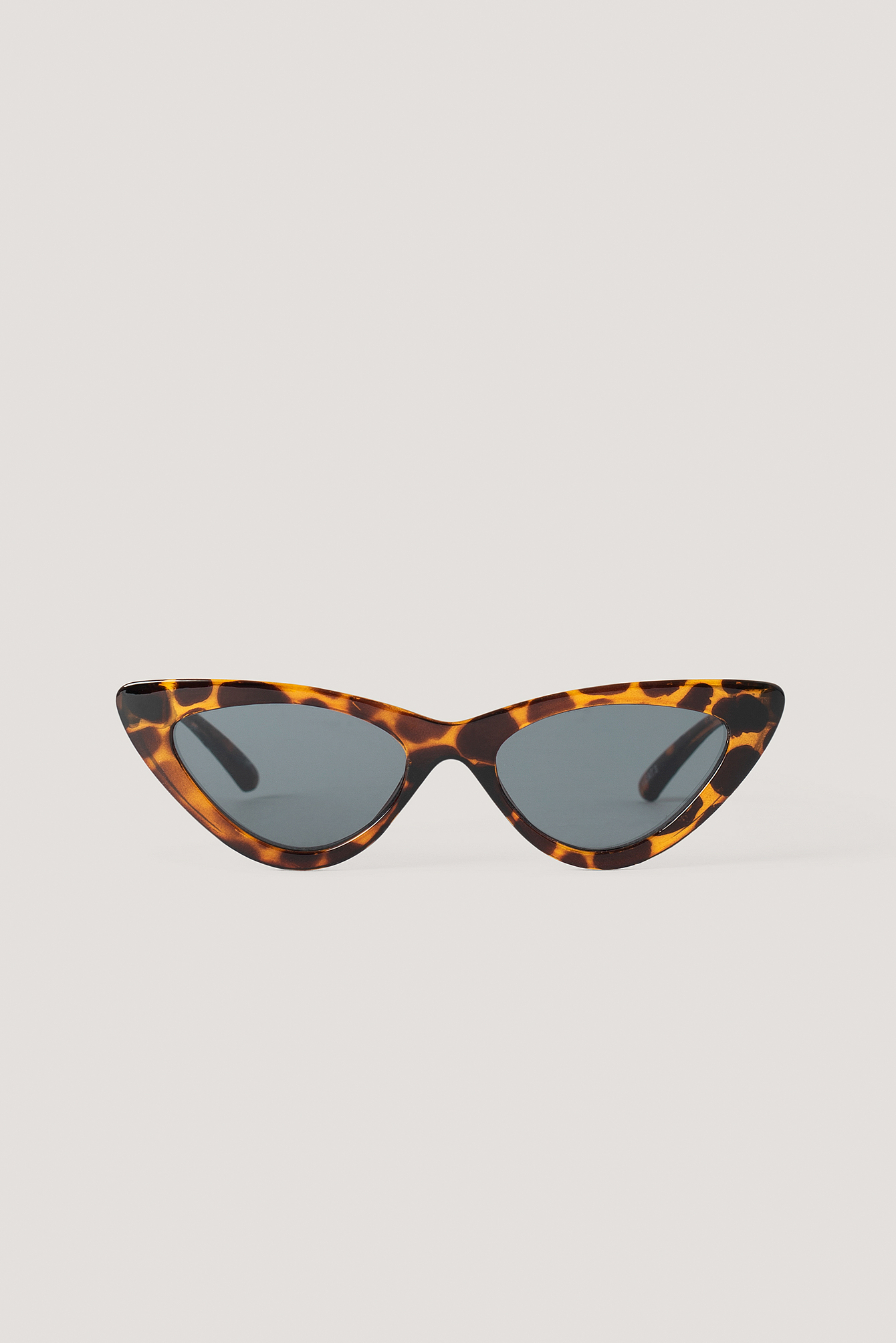 Pointy Cat Eye Sunglasses Brown Na