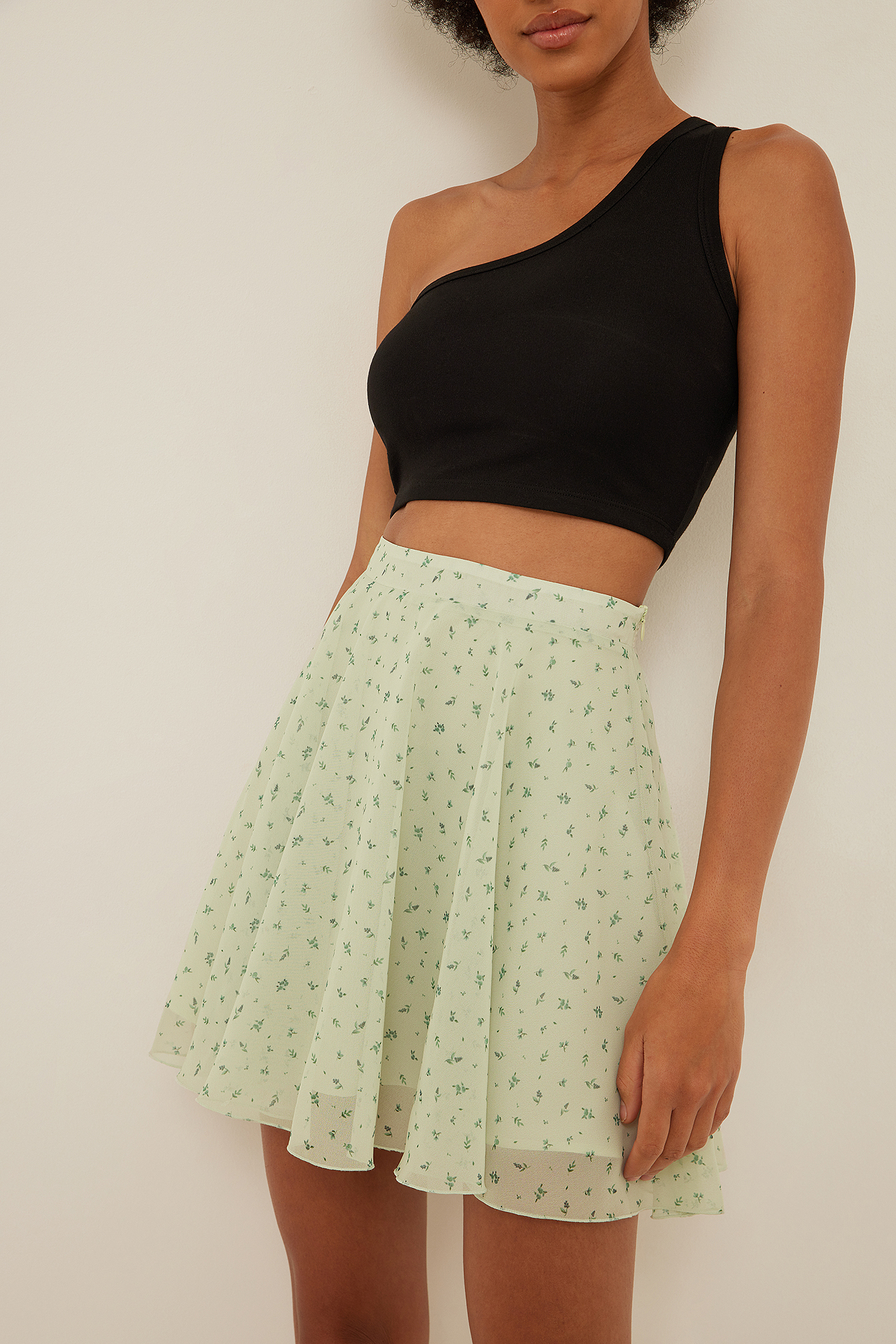 Mini Chiffon Skirt Green | na-kd.com