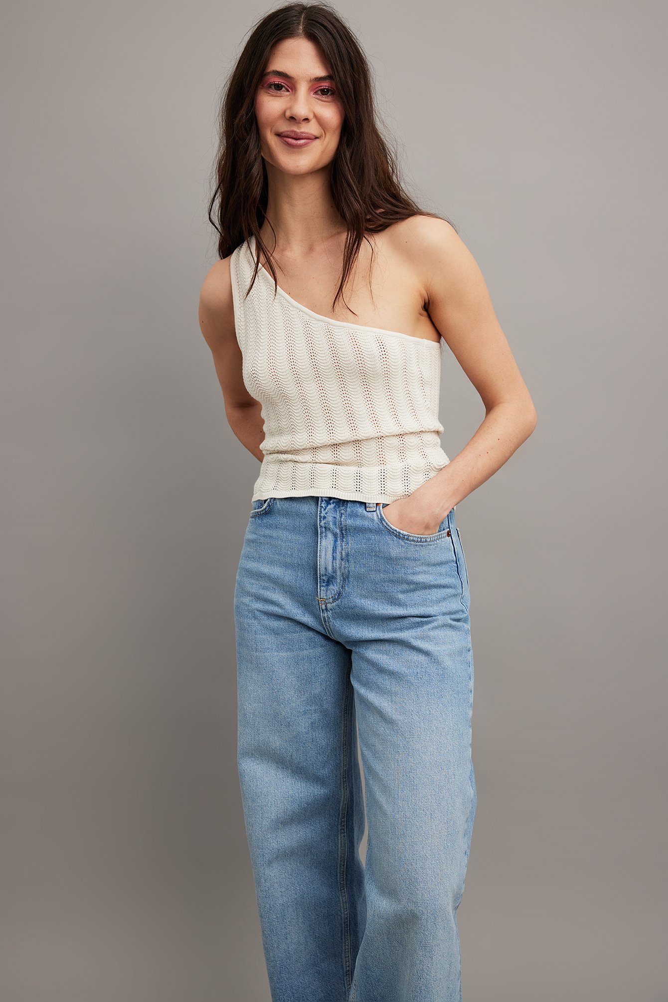 One Sholder Wavy Stipe Knitted Top White | NA-KD