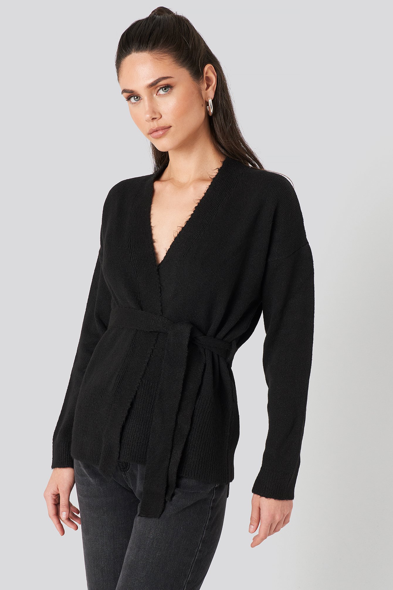 Overlap Tied Waist Cardigan Black | NA-KD