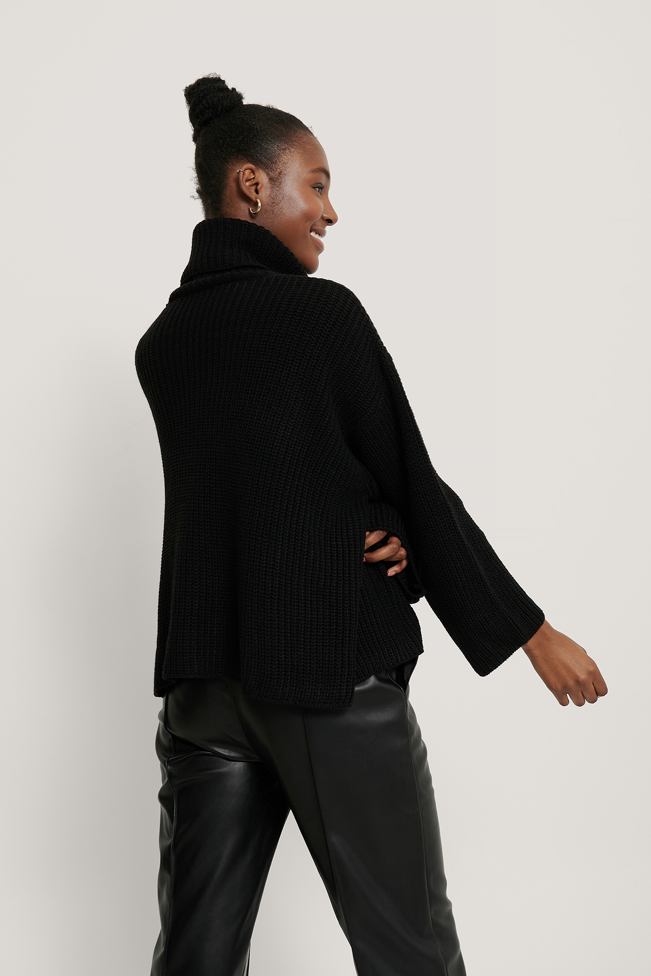 Oversized High Neck Knitted Sweater Negro Na