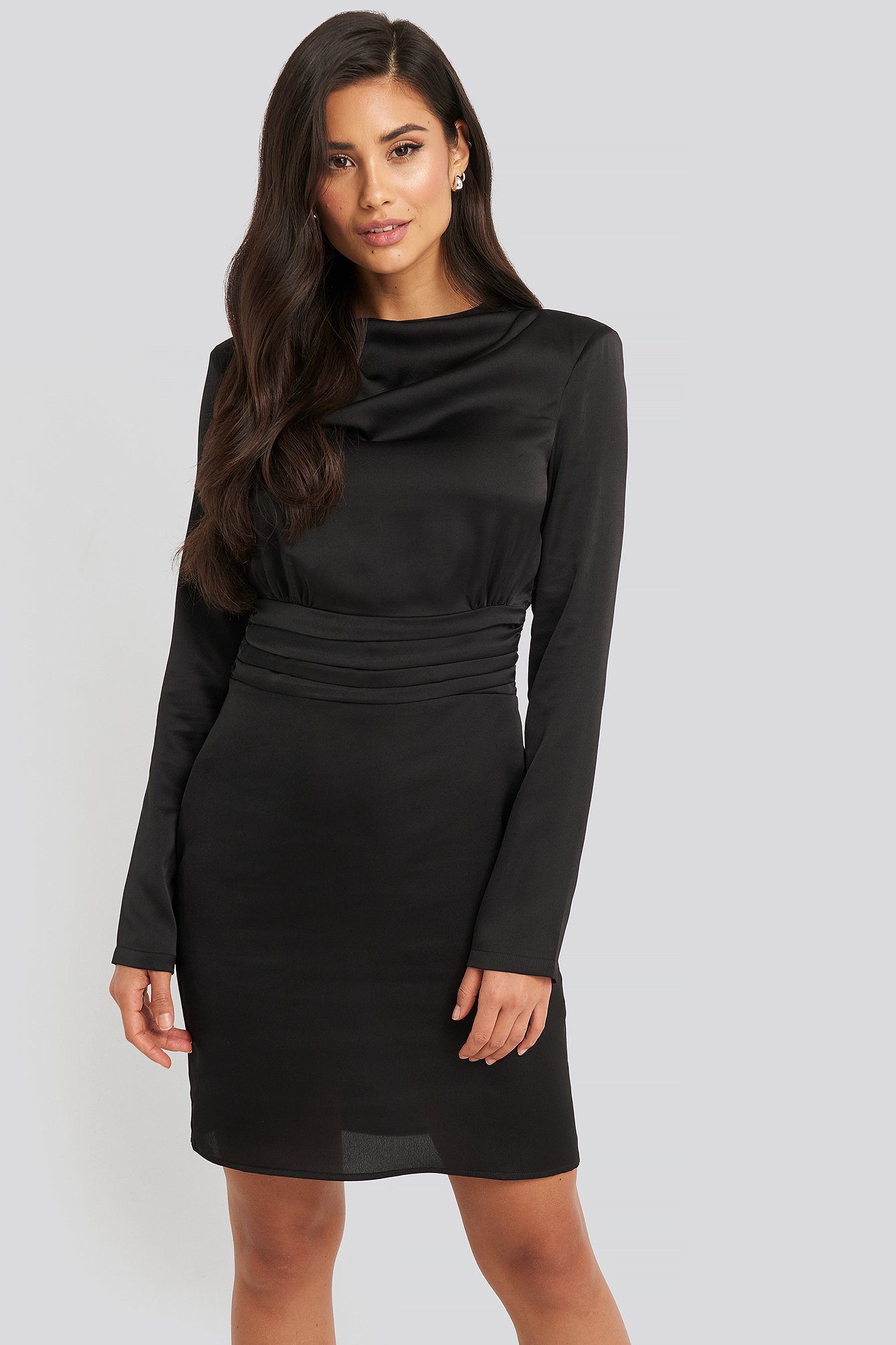 Padded Shoulder Overlap Mini Dress Black | NA-KD