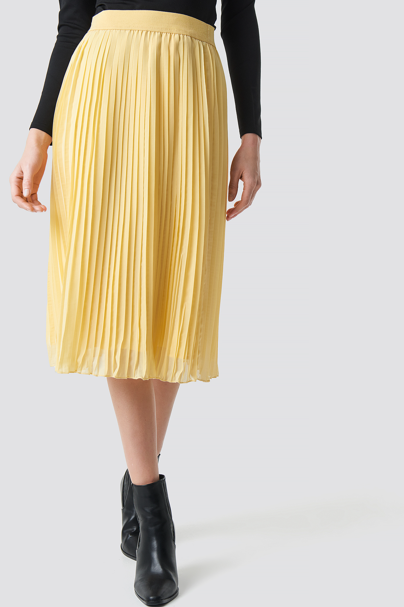 Pleated Midi Skirt Yellow | na-kd.com